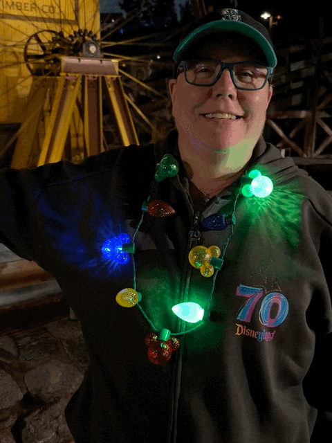 Jenn got a Christmas necklace