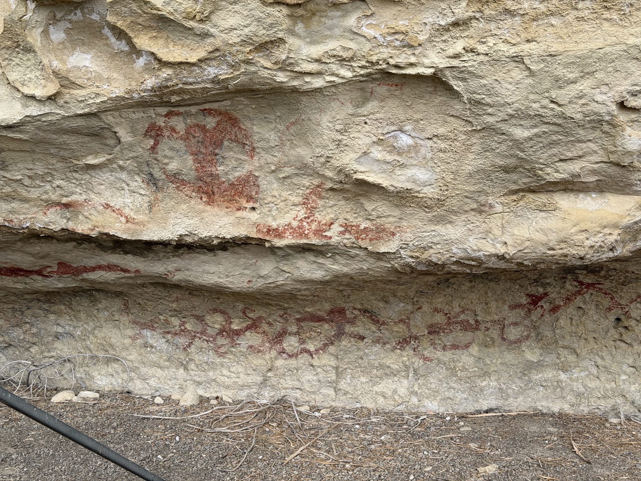 Takiroa Rock Art