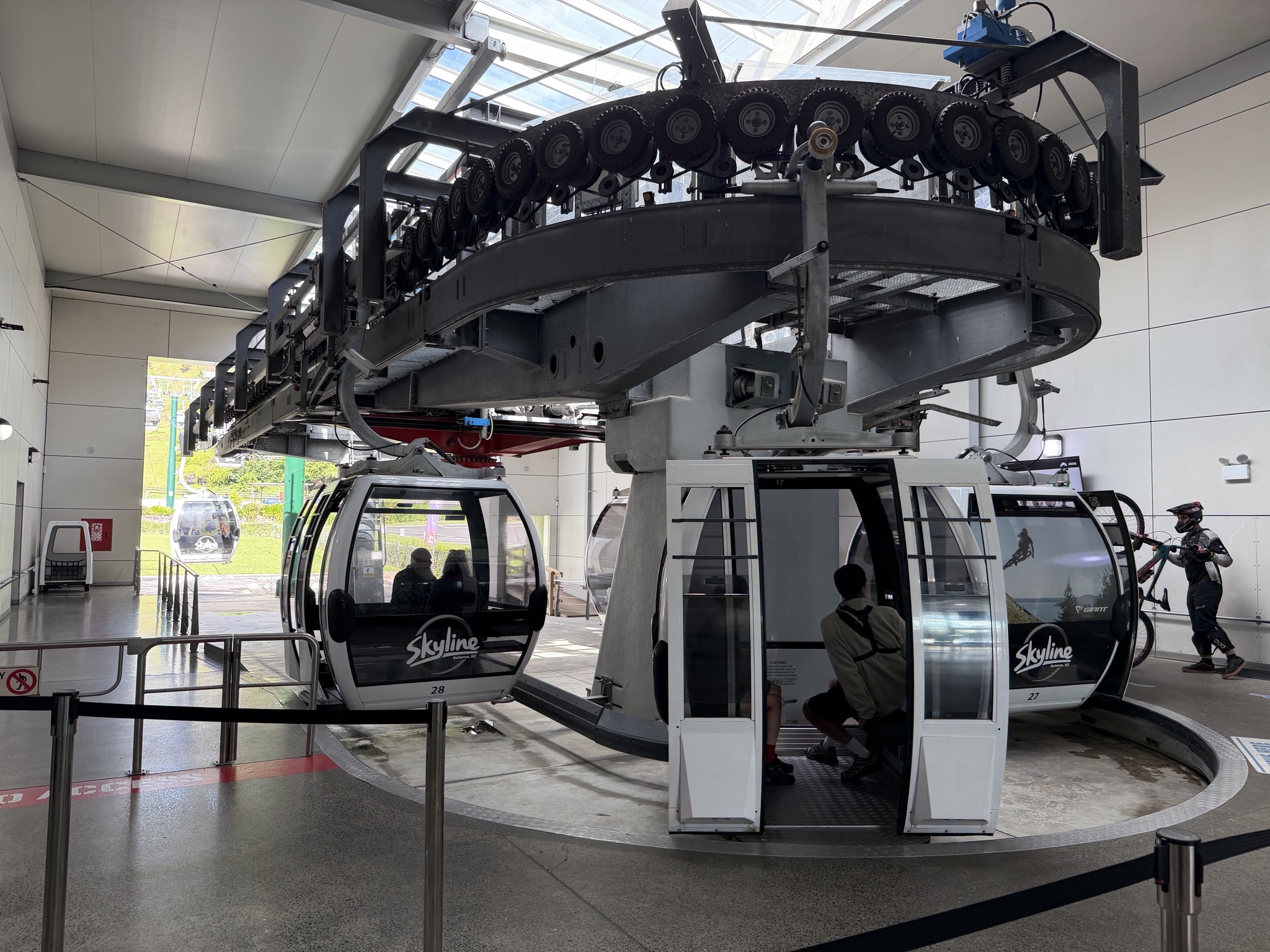 Skyline gondola