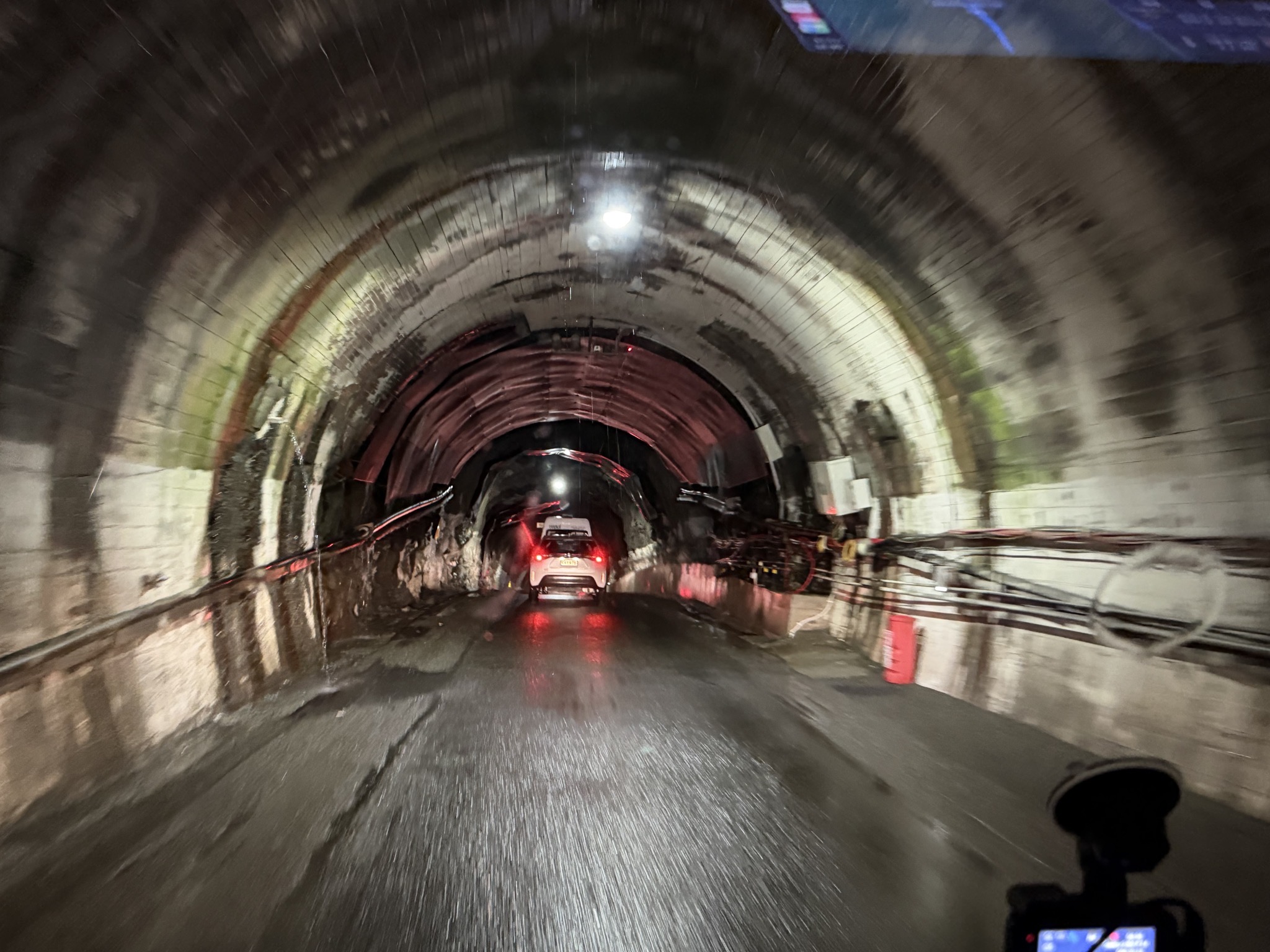 Tunnel