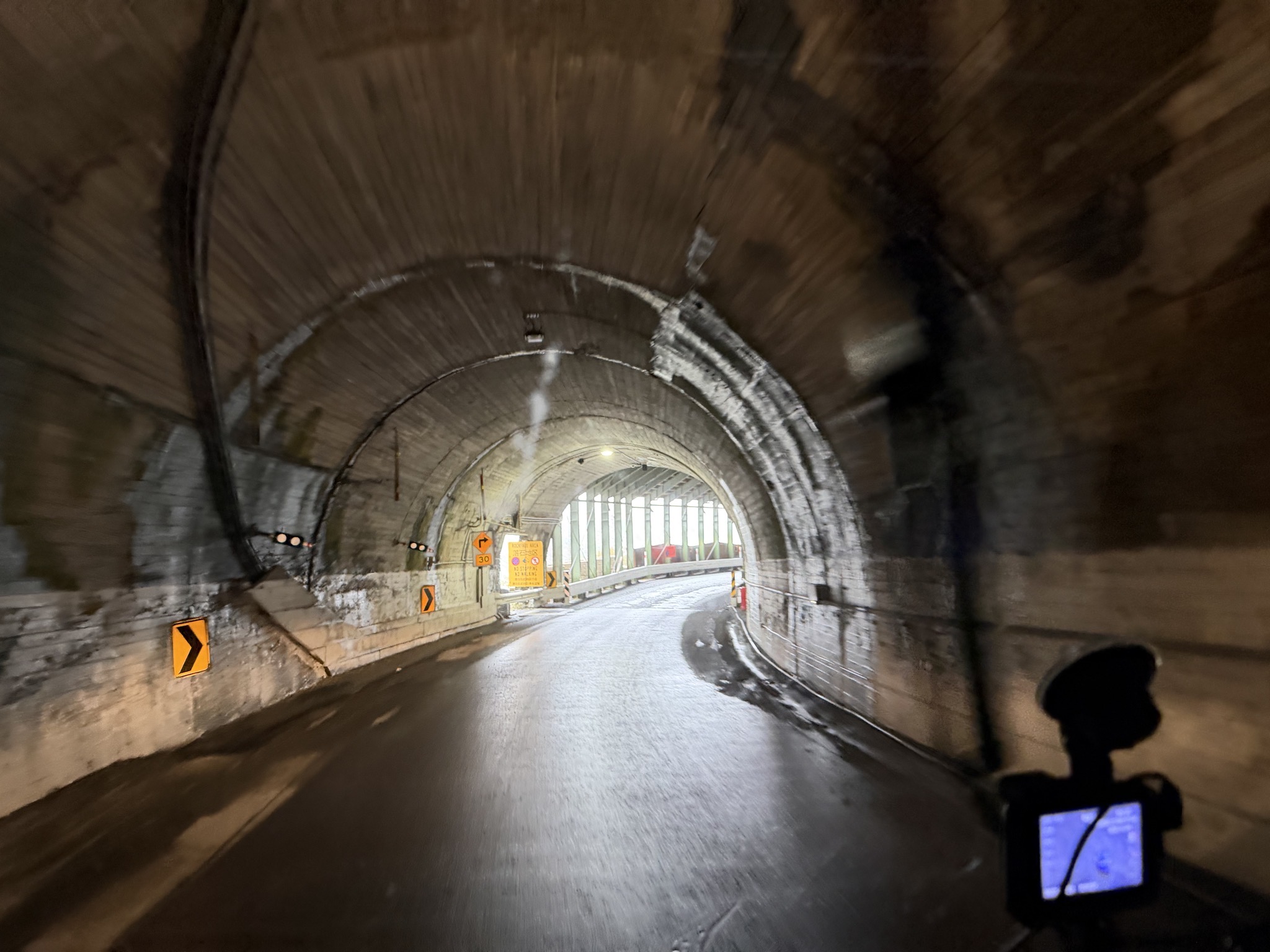 Tunnel