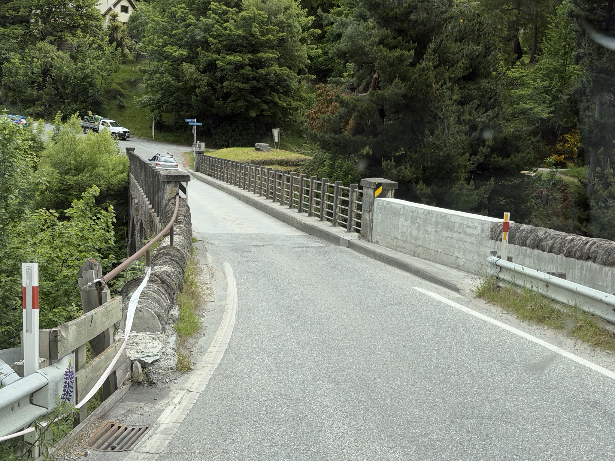 Edith Cavell Bridge