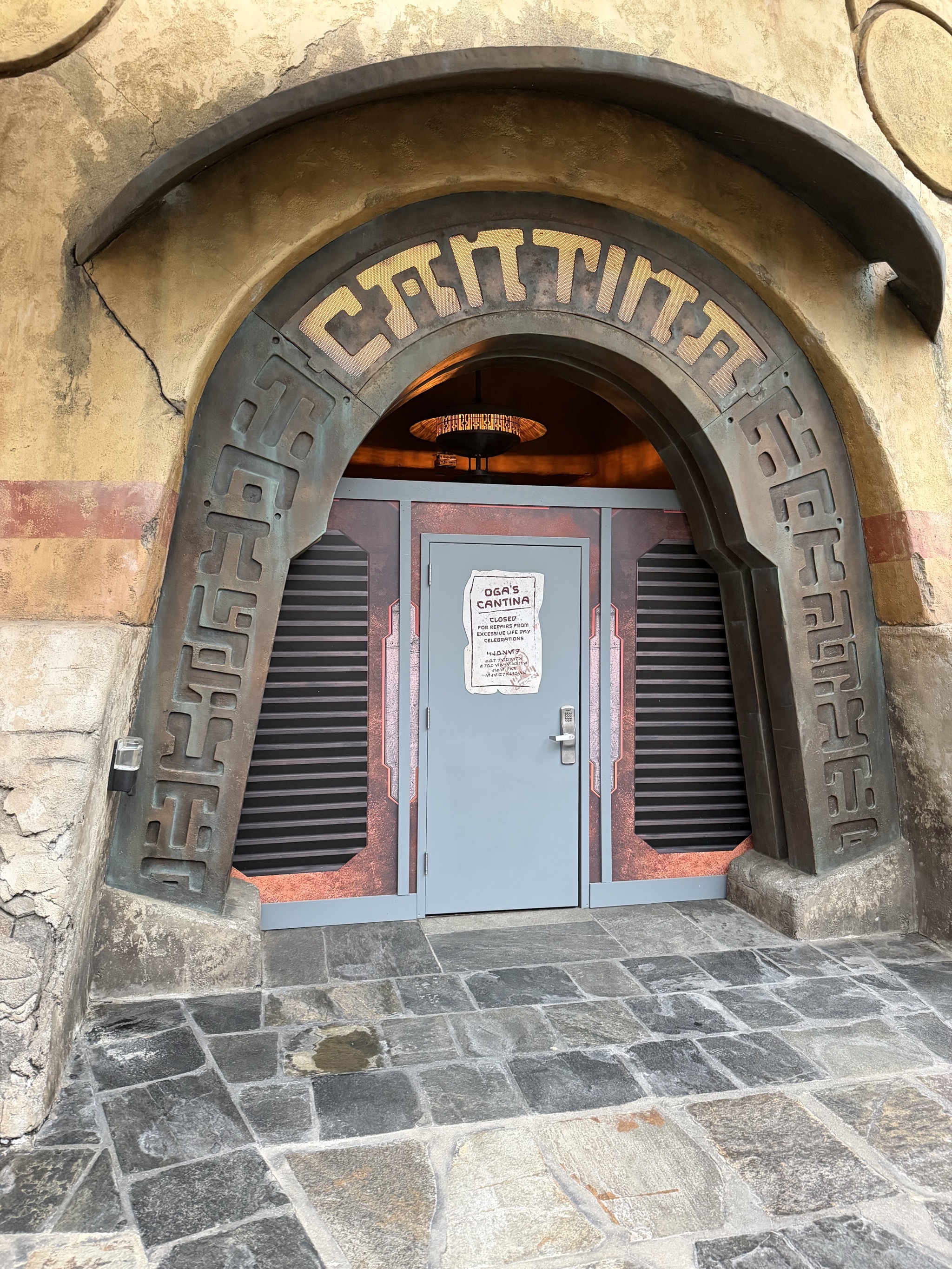 Oga's Cantina closed for renovation