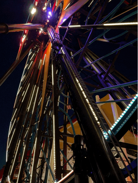 Pixar Pal-A-Round
