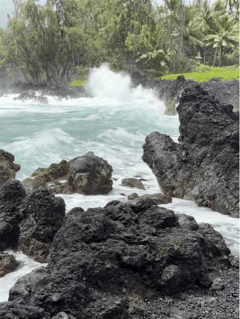 Keanae Lookout
