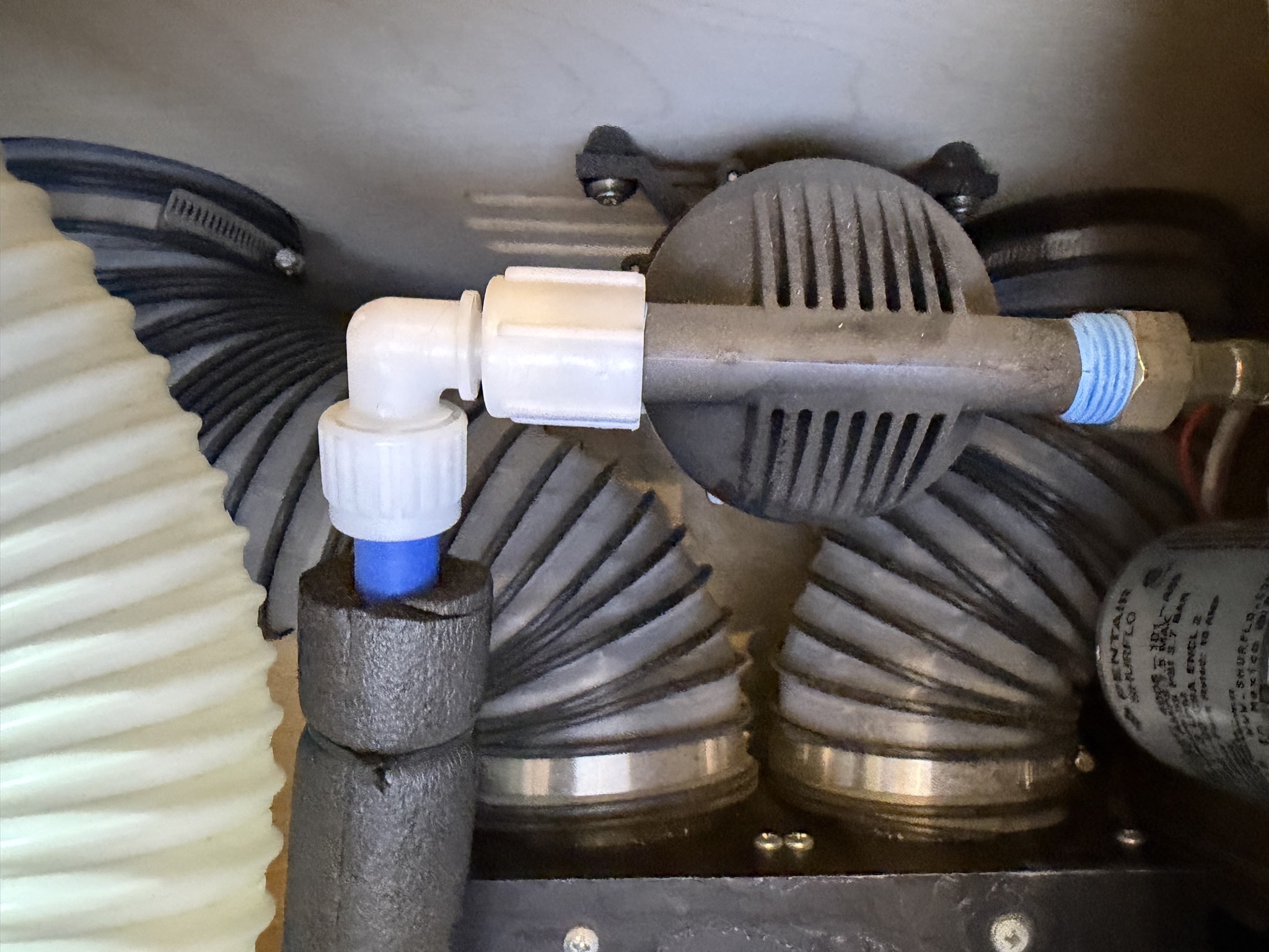 Heat ducts and water pipe