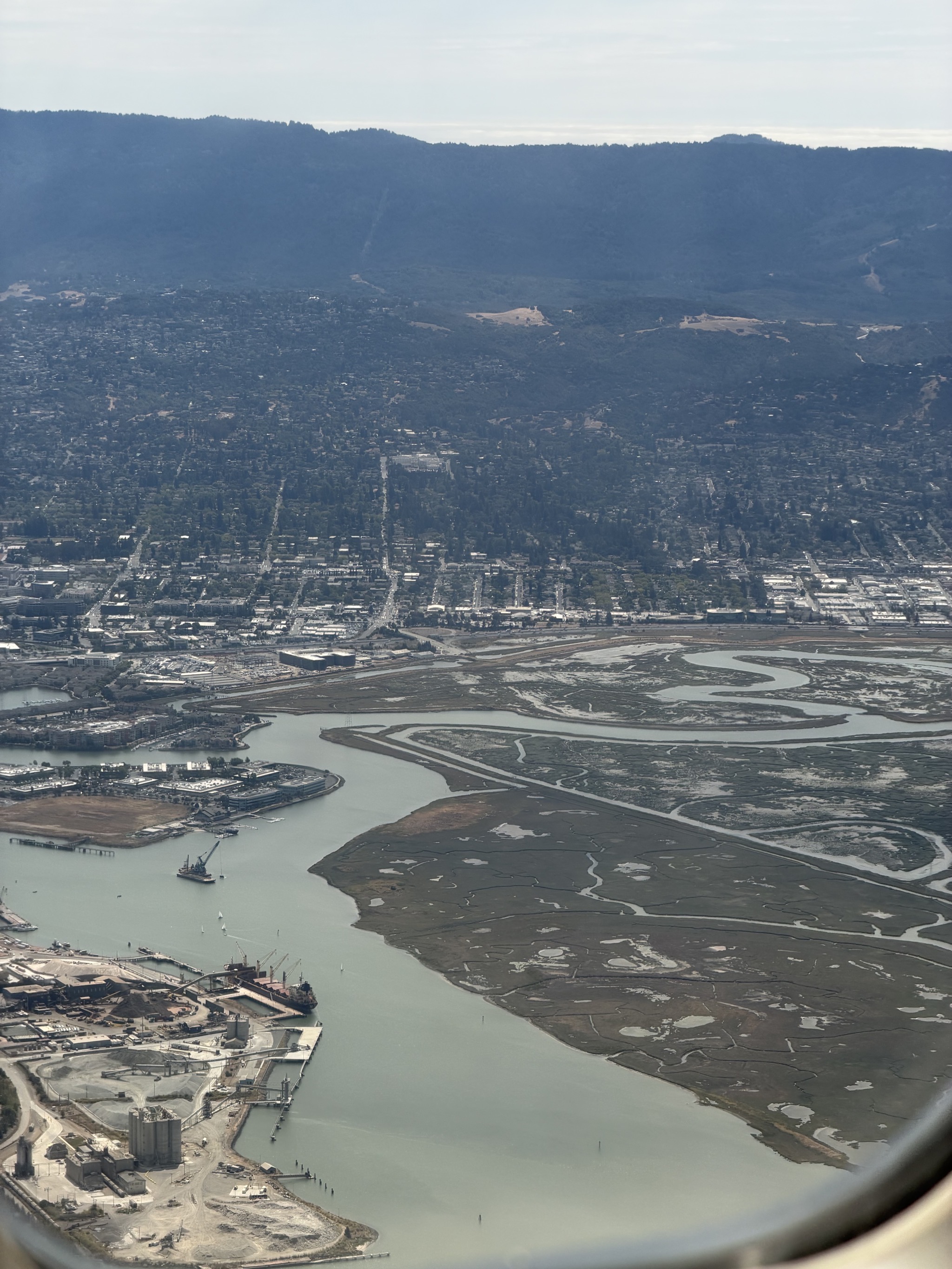 Flight from LAX to SFO
