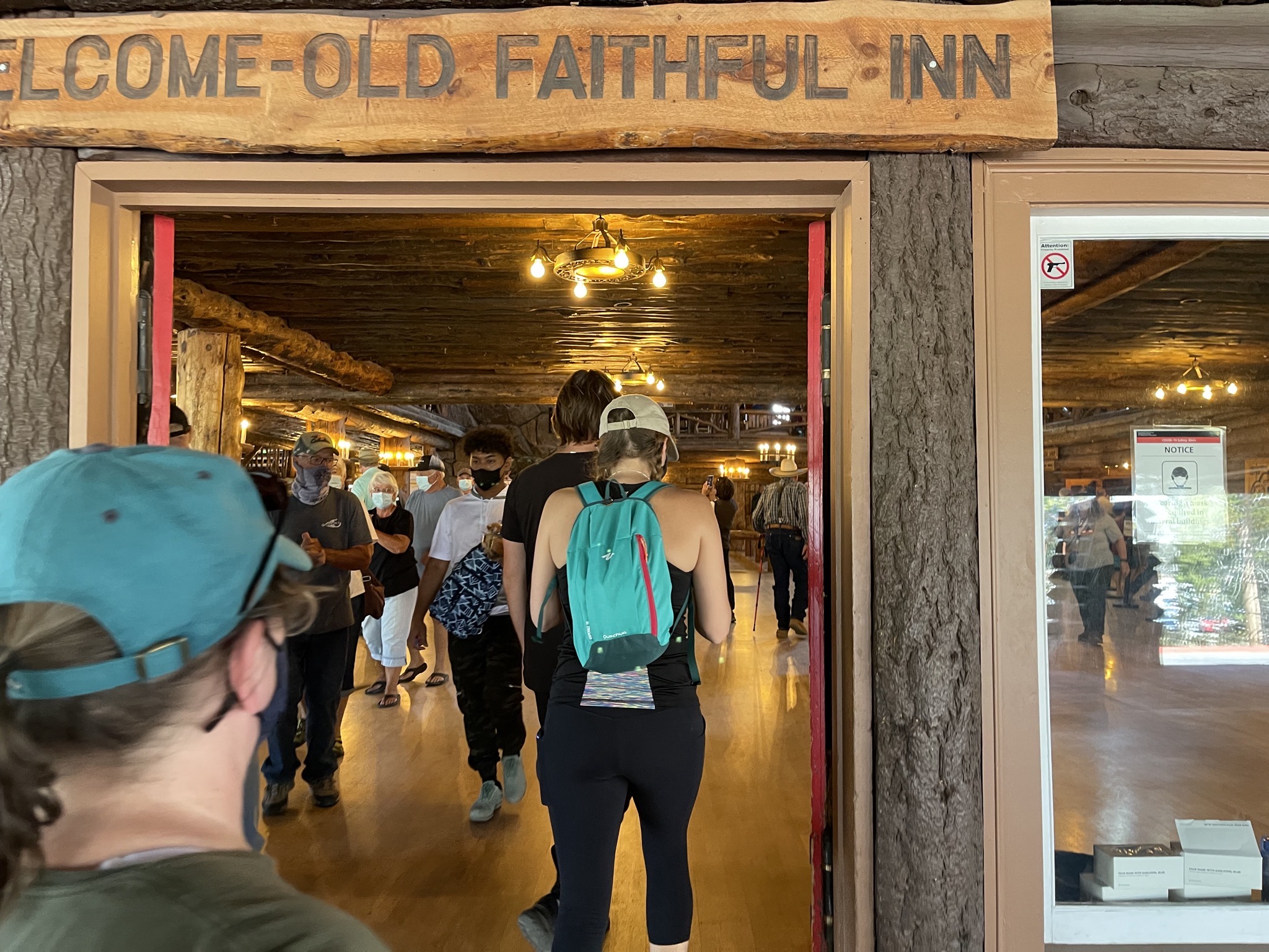 Old Faithful lodge