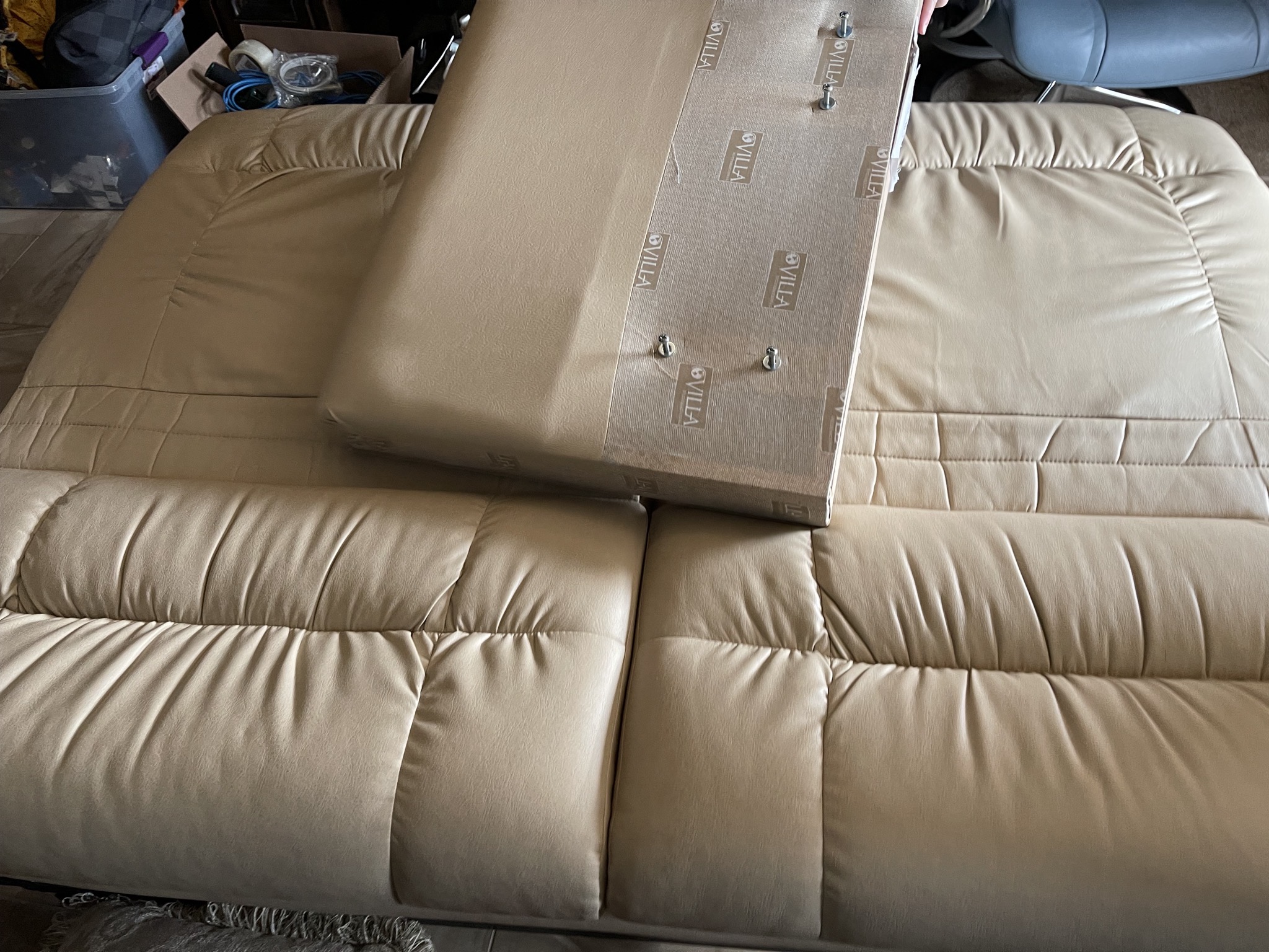 Couch dissembly