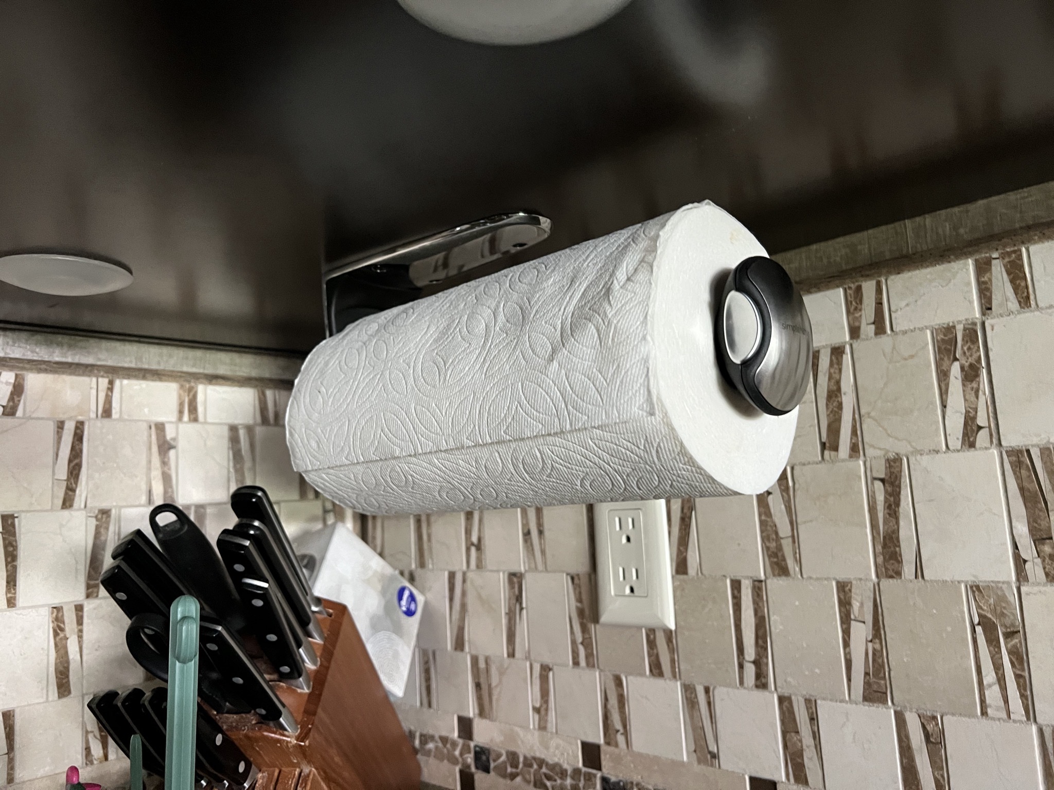 Towel holder