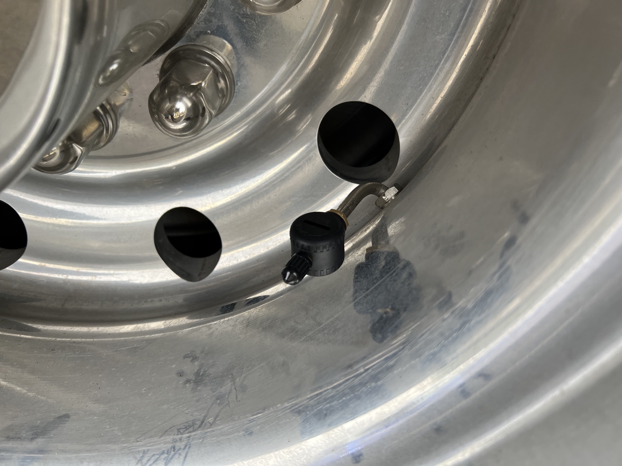 Tire pressure sensor