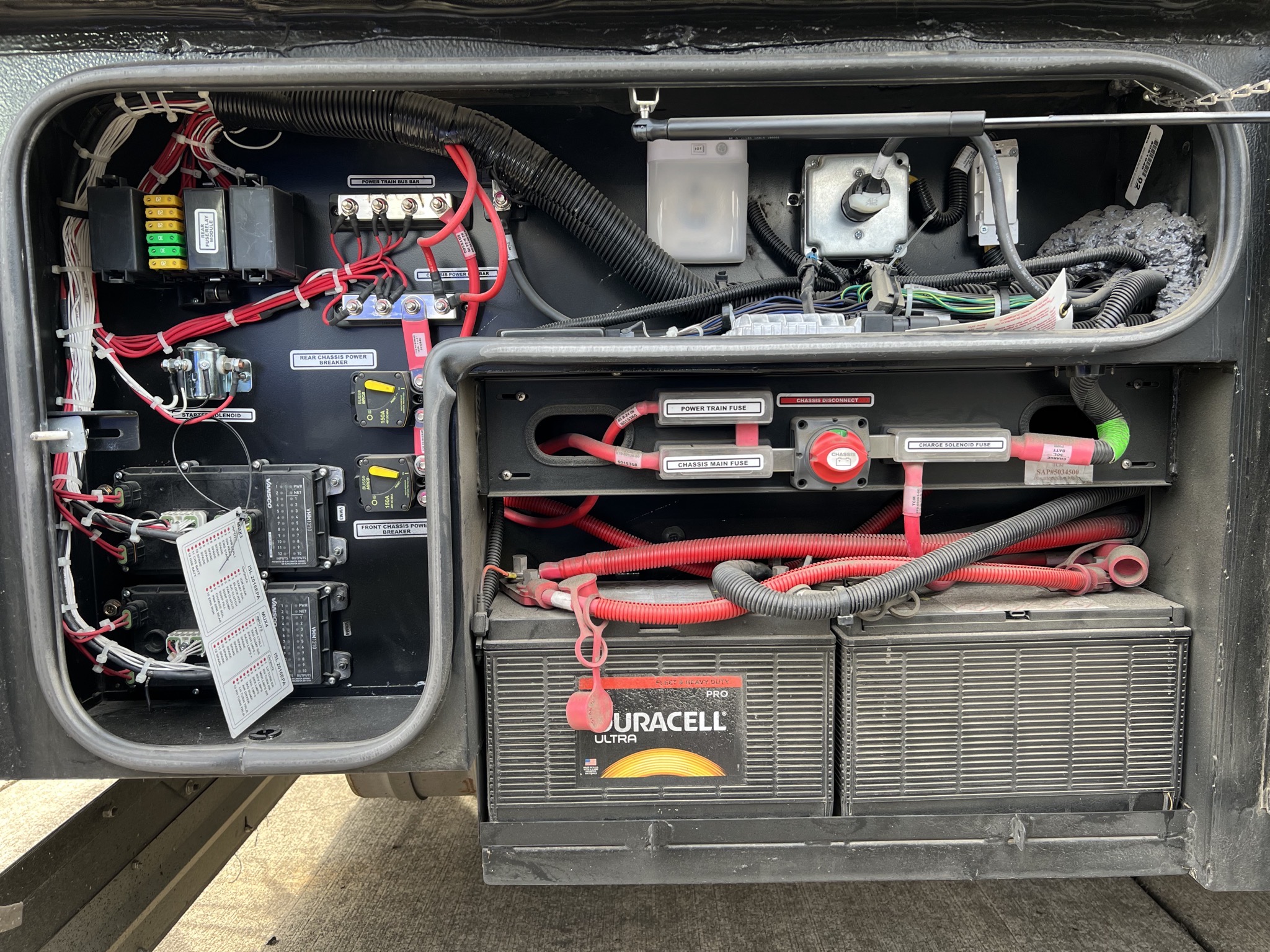 Chassis bay