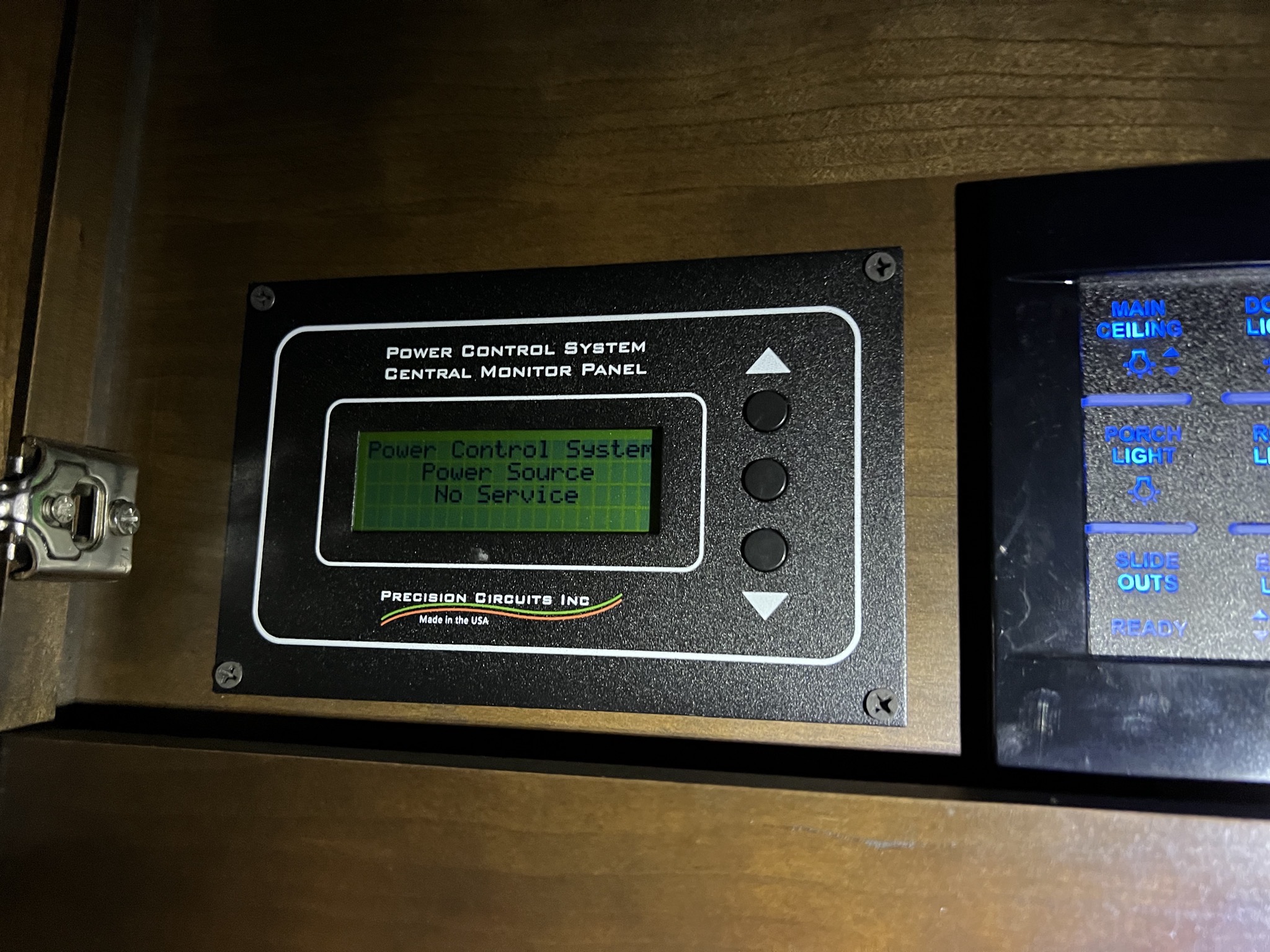 Power control with no service