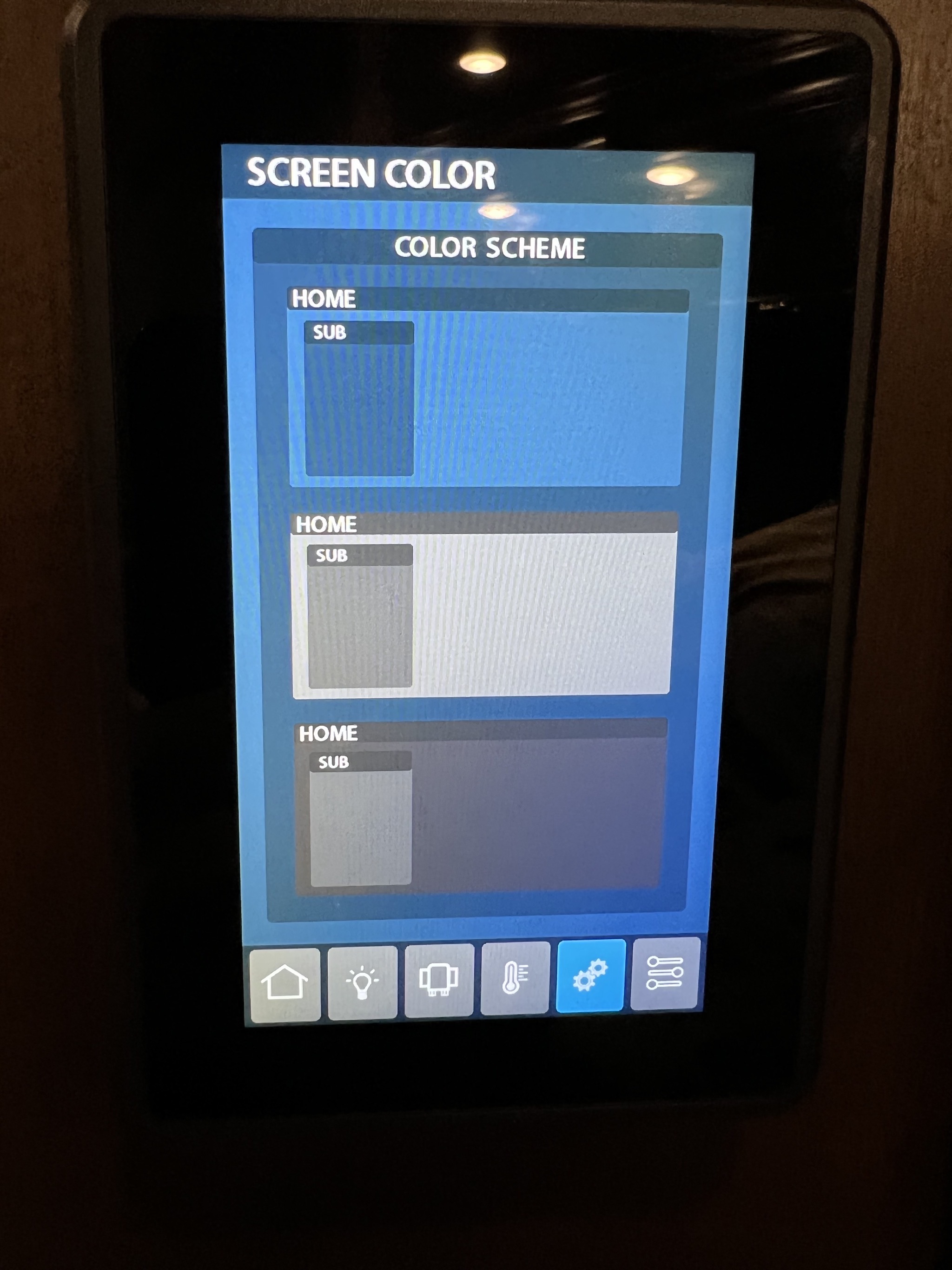 Color scheme screen