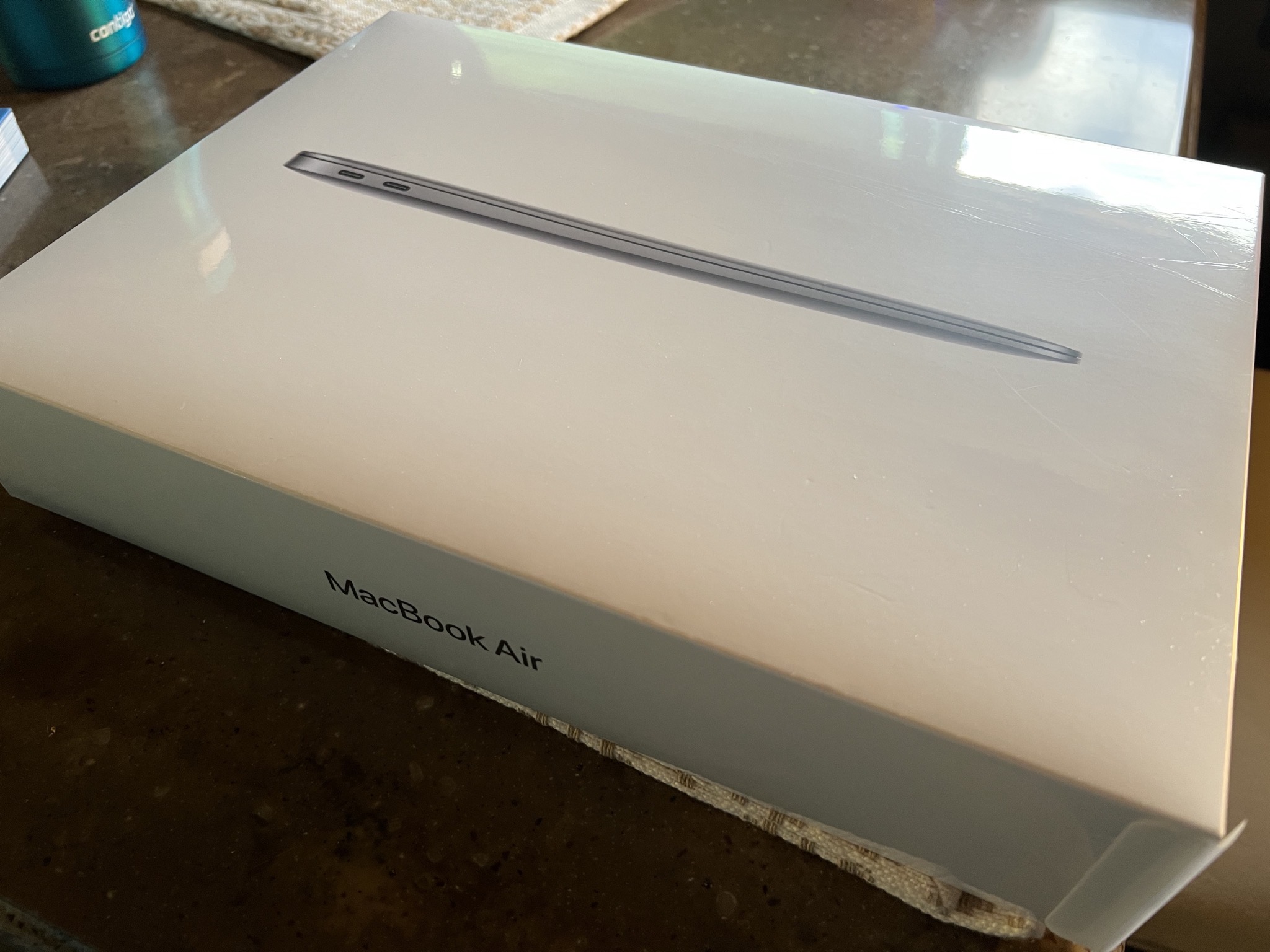MacBook Air box