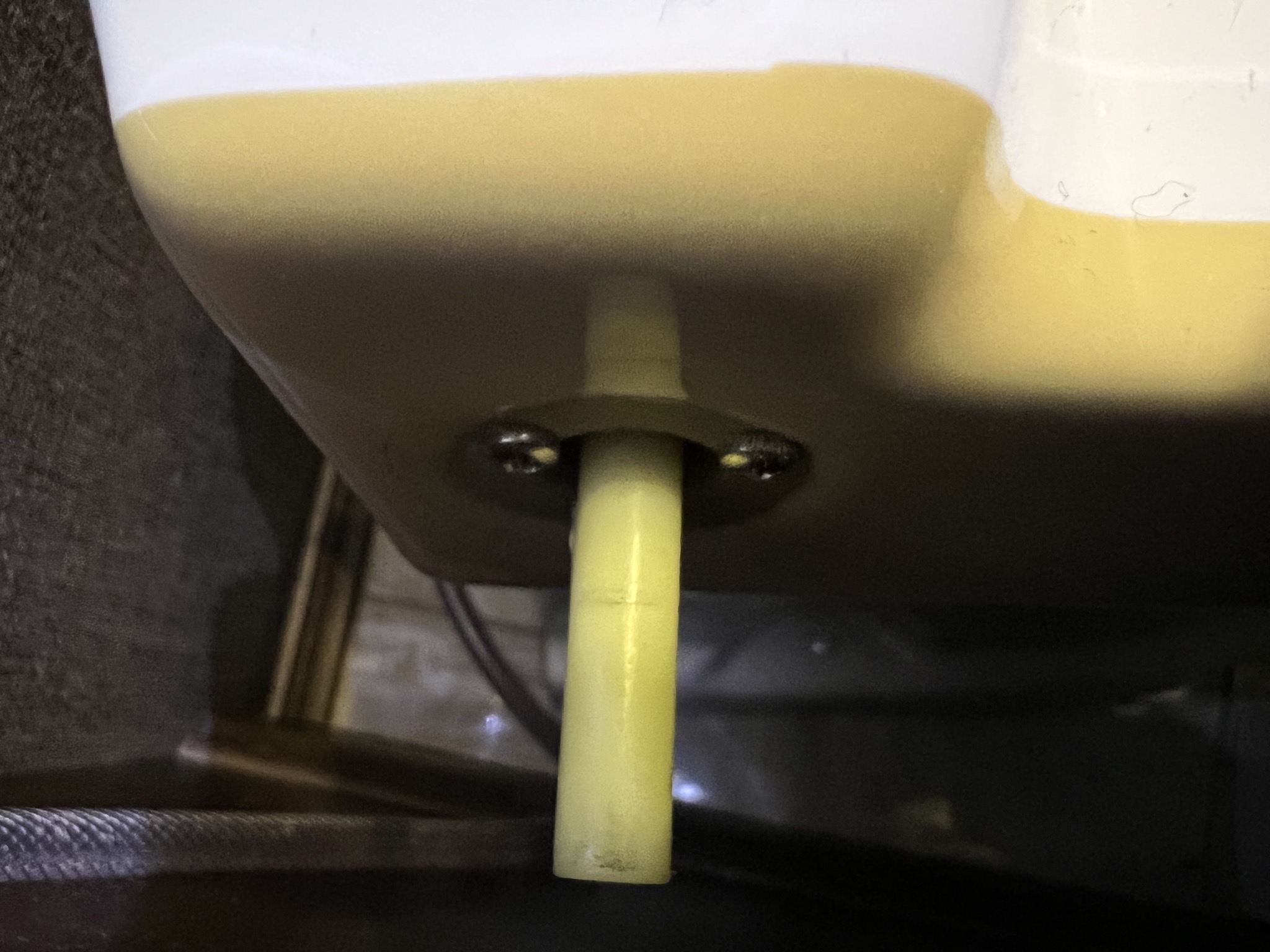 Under handle