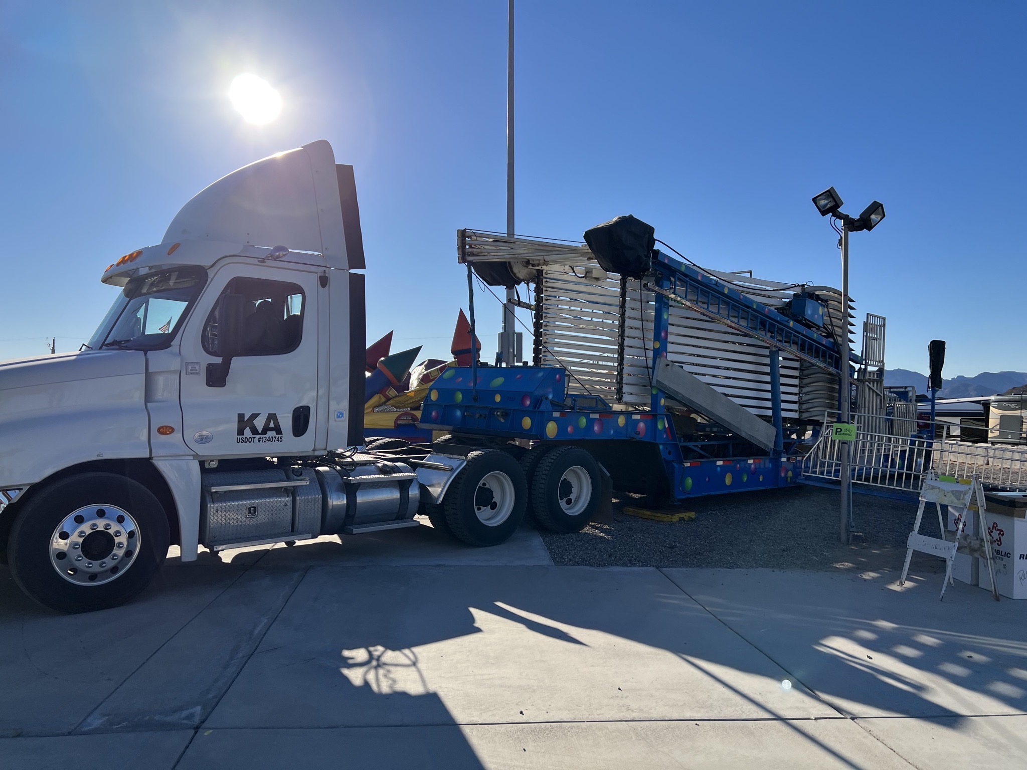 Packing up the ferris wheel