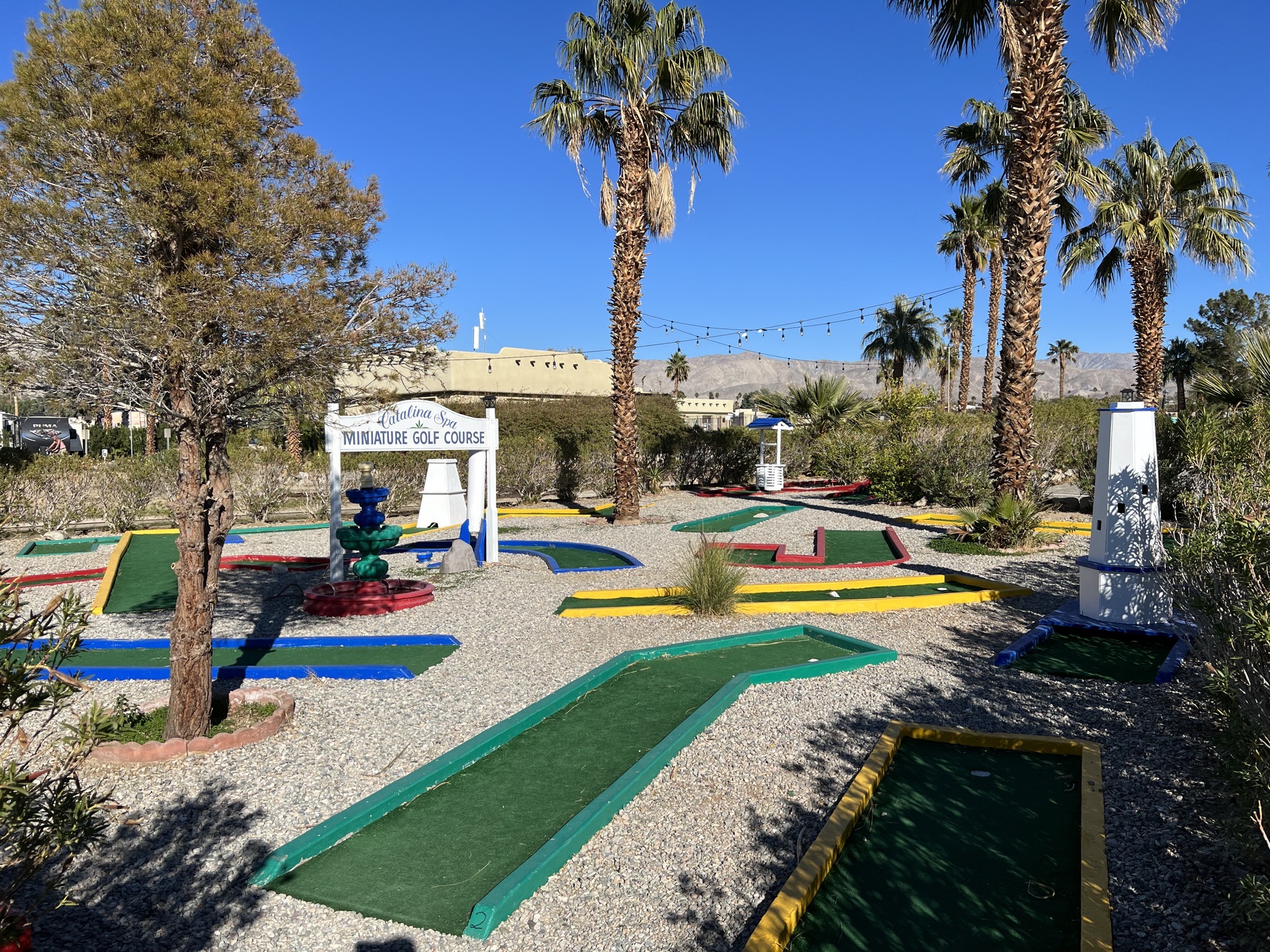 Mini golf