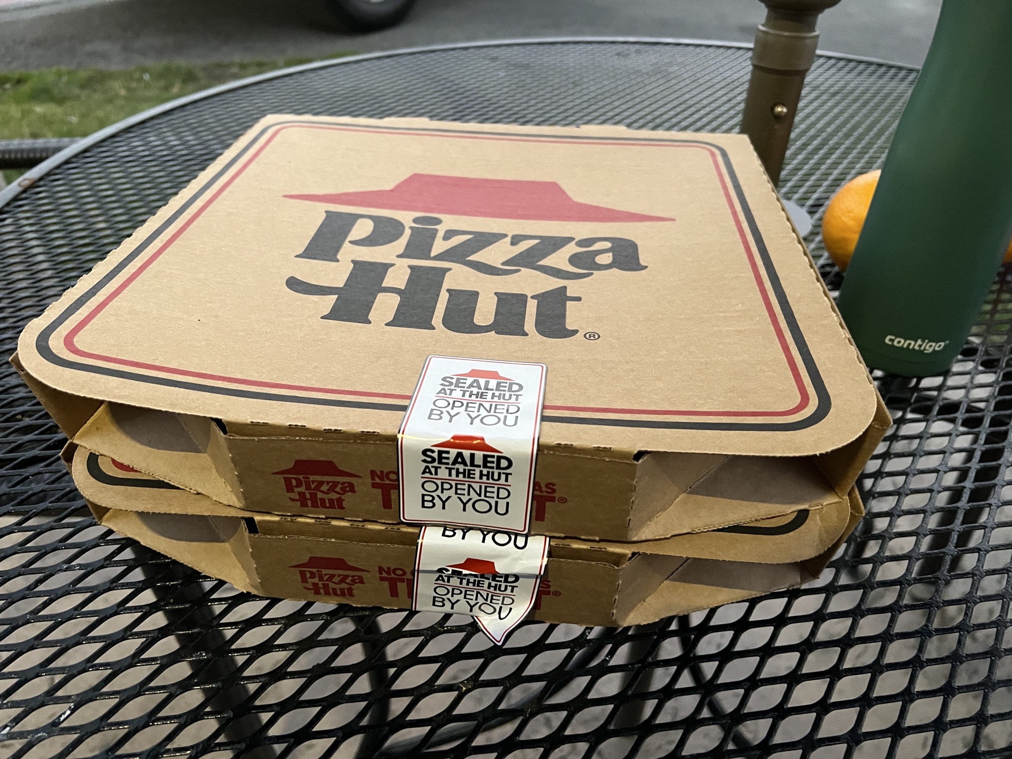Pizza Hut delivery