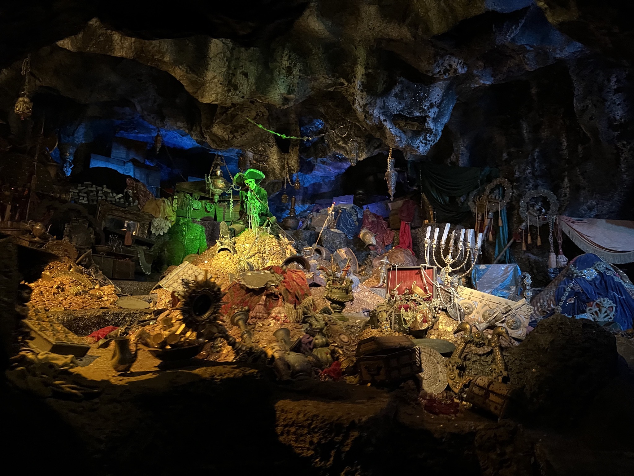 Pirates of the Caribbean ride