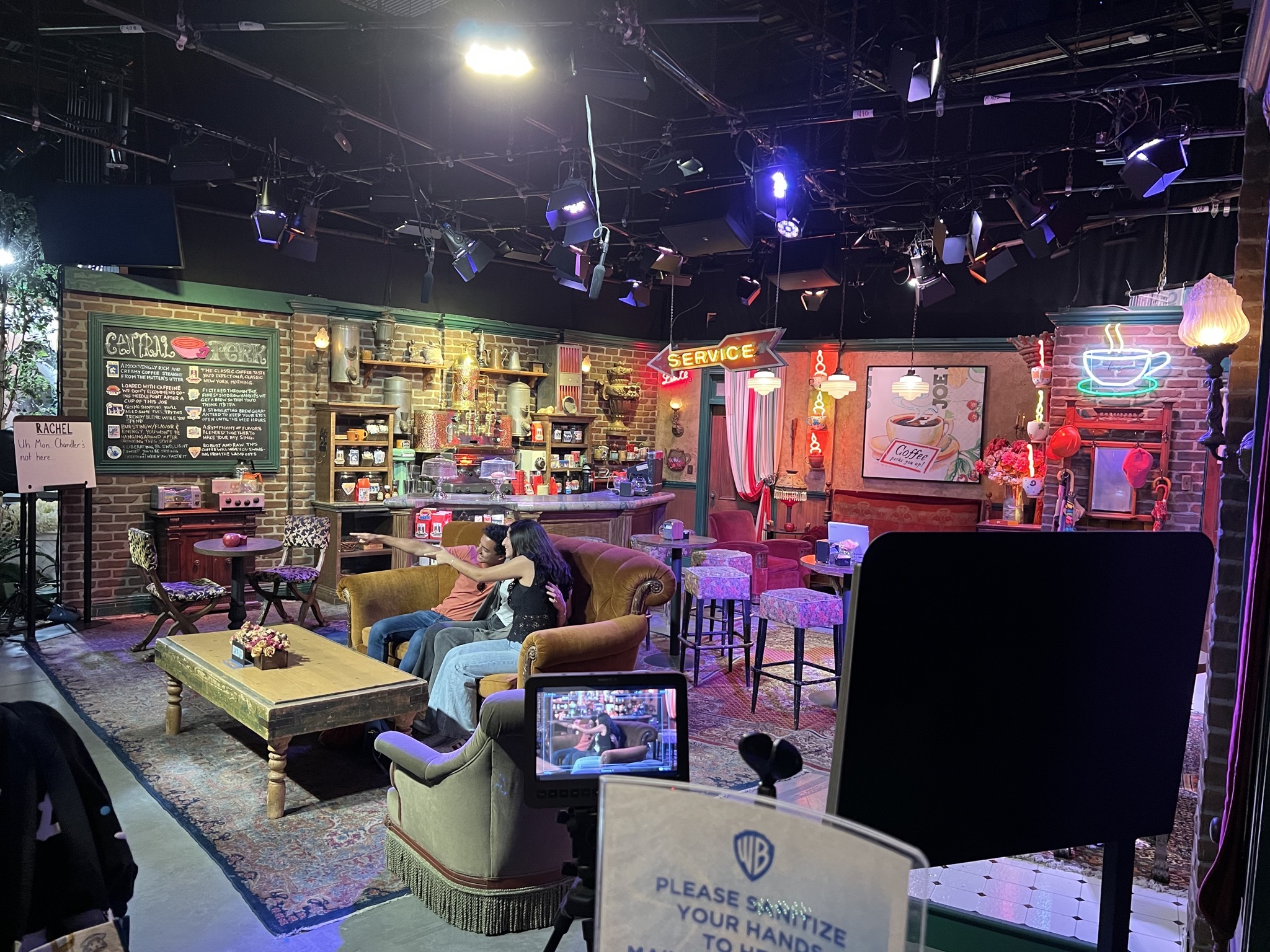 Friends set