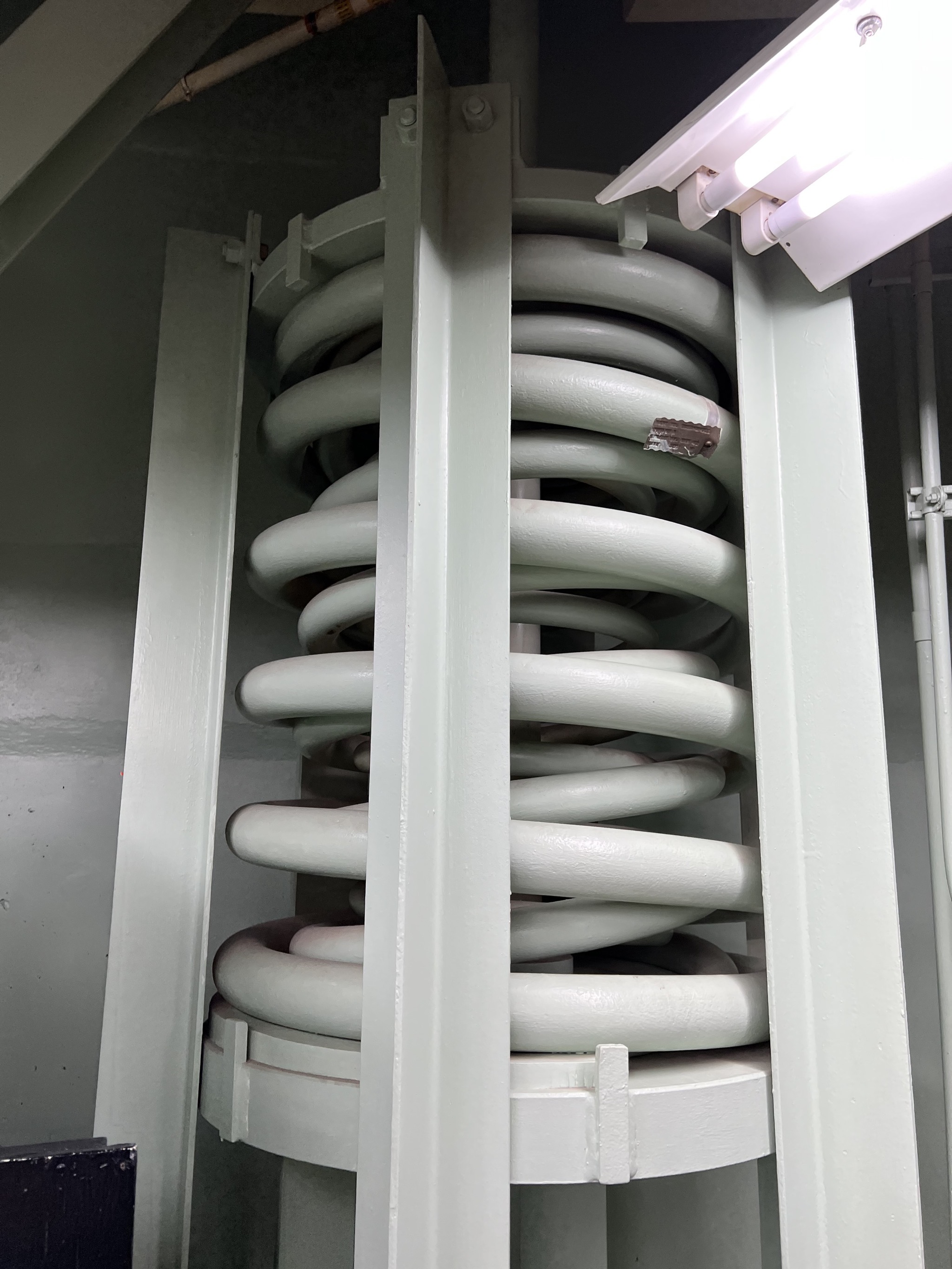 Suspension spring