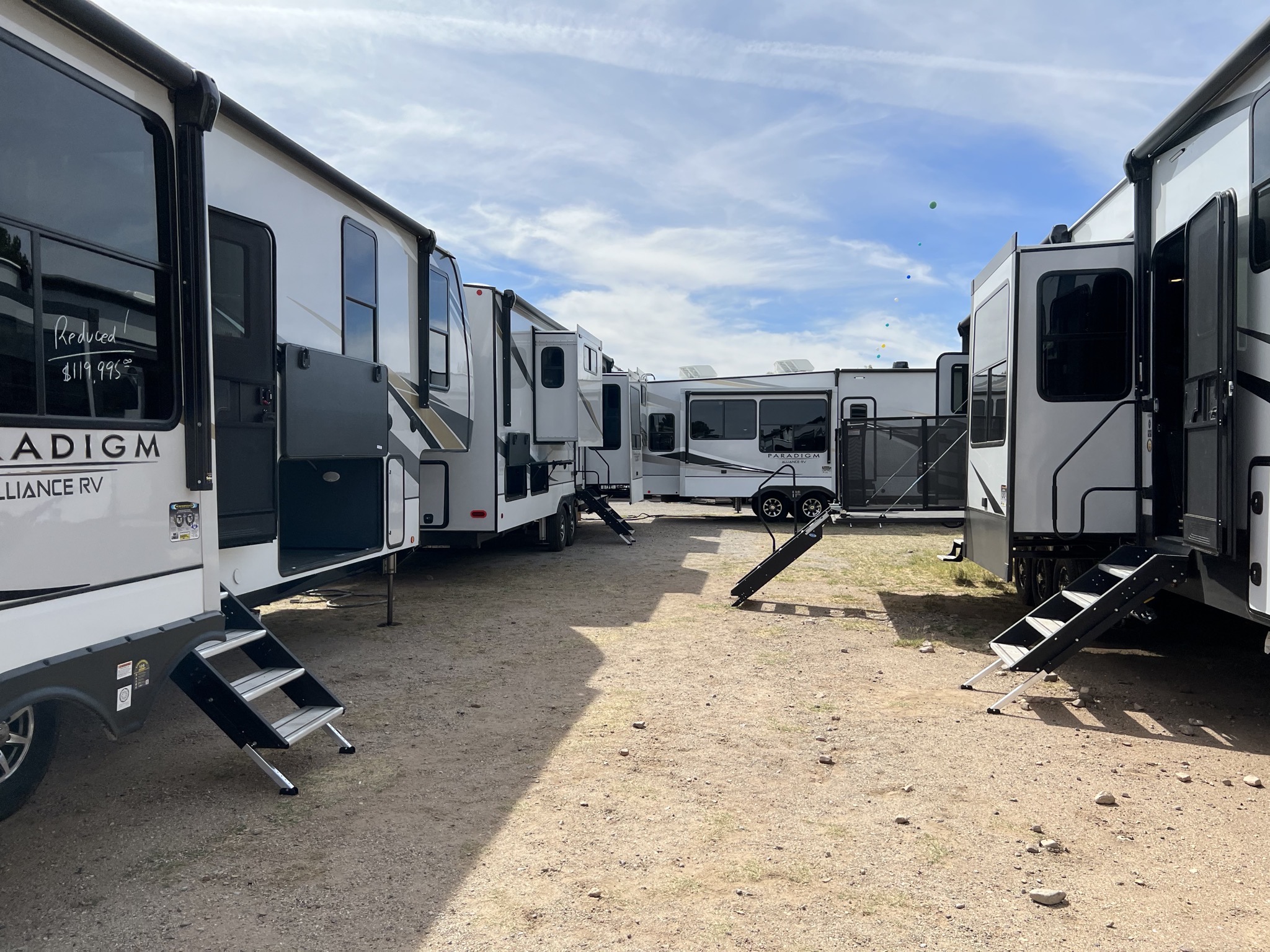 Fifth wheels