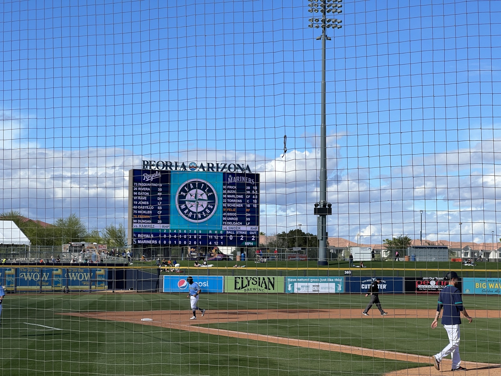 Final score, Royals 11, Mariners 4