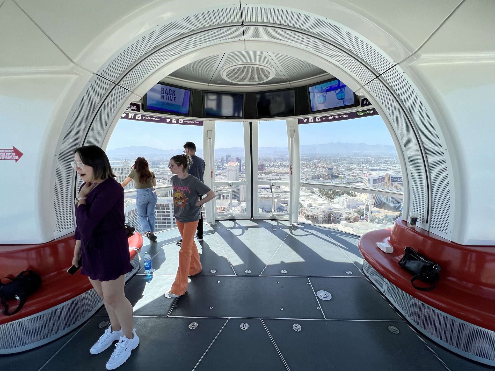 High Roller ferris wheel