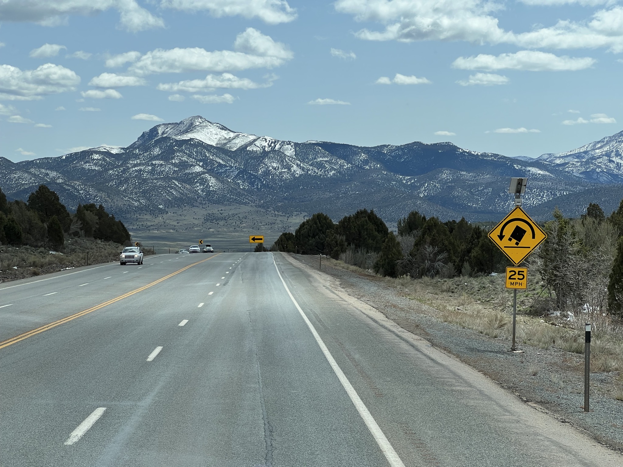 Sharp curve and mountain
