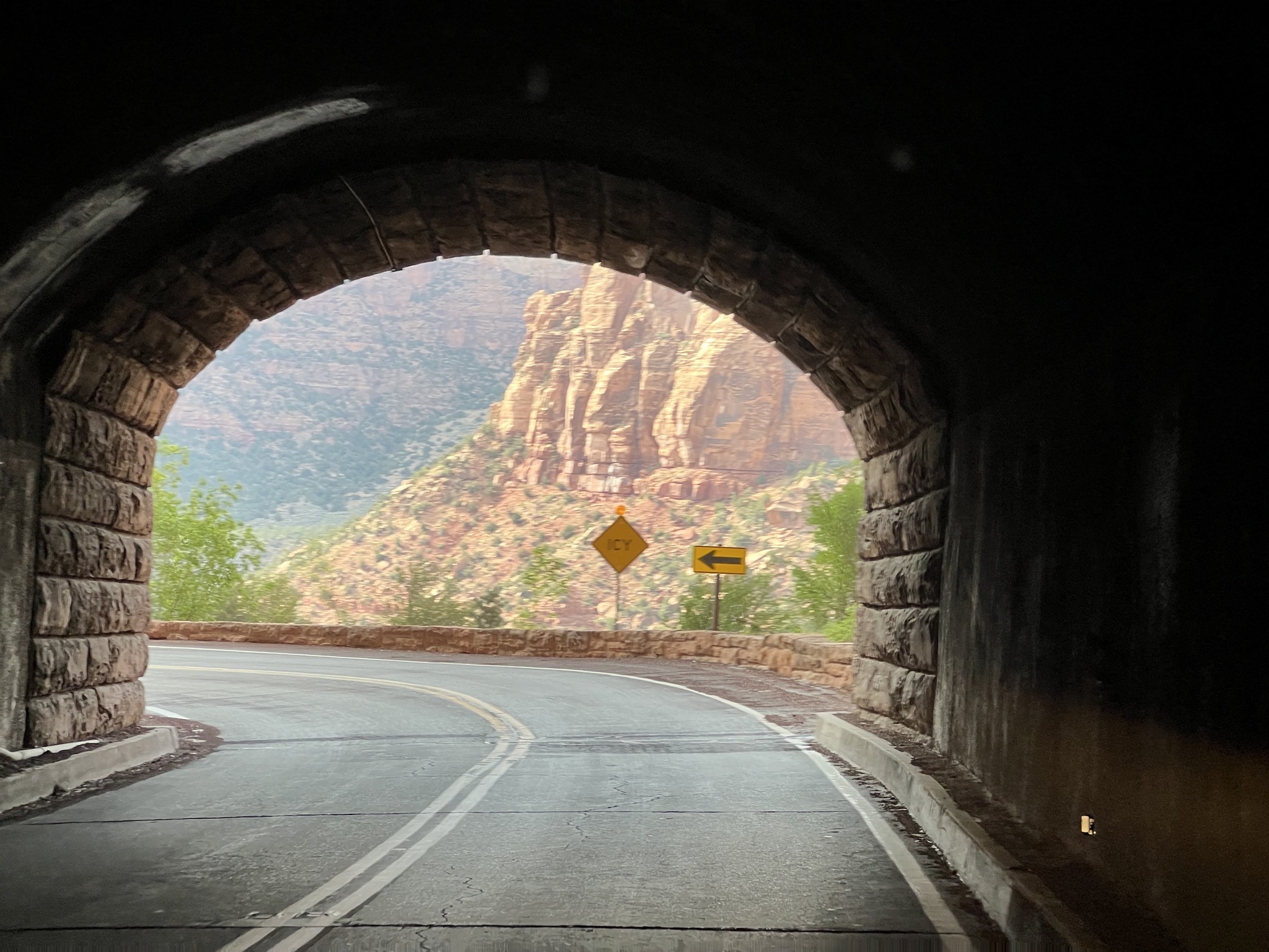 Tunnel
