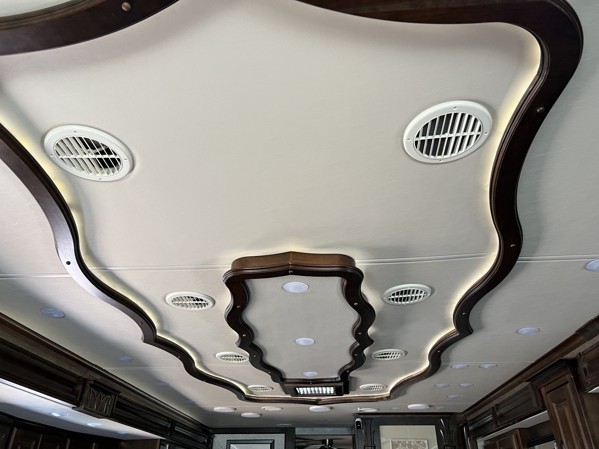 Ceiling vents