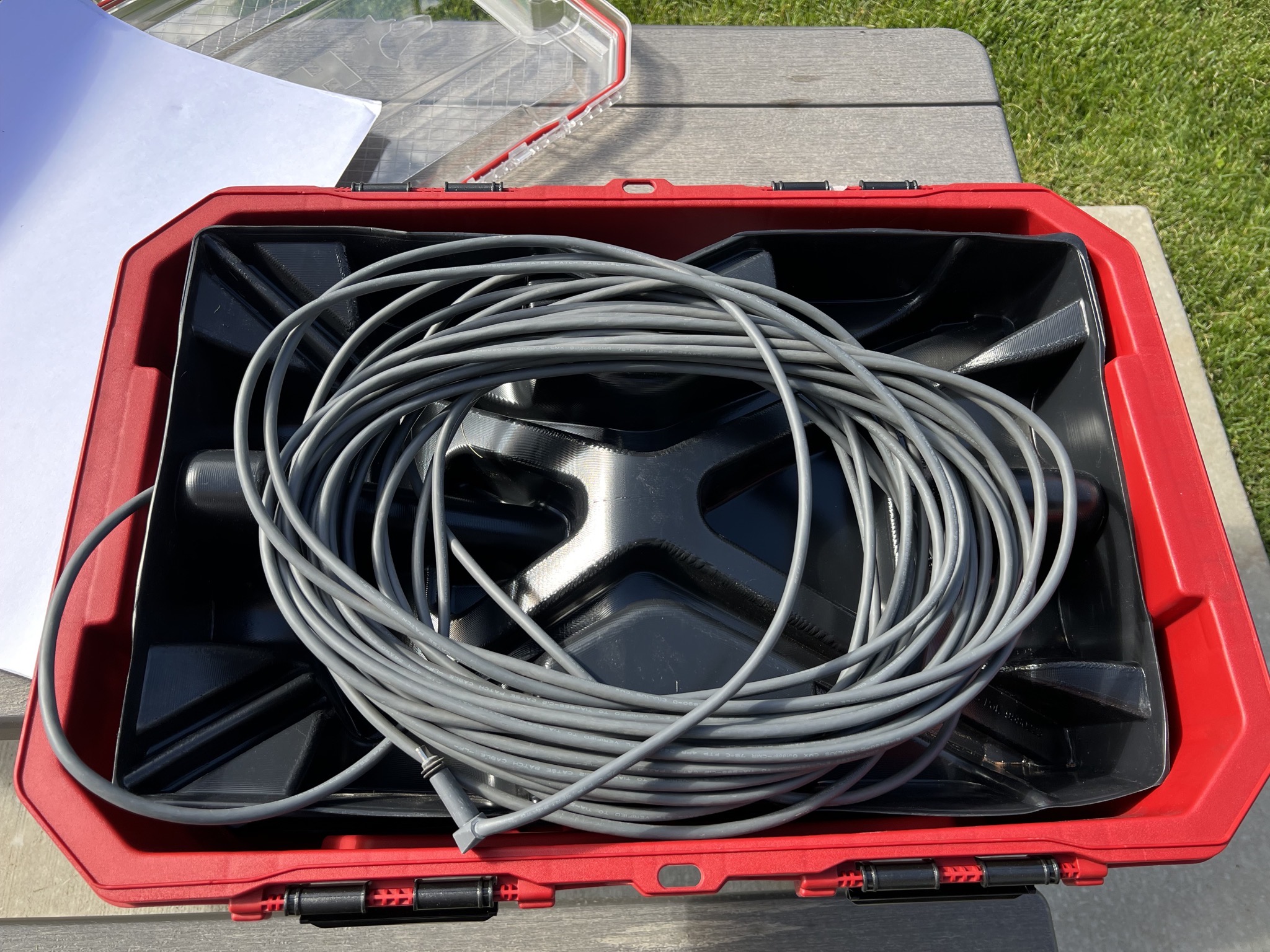 Husky container