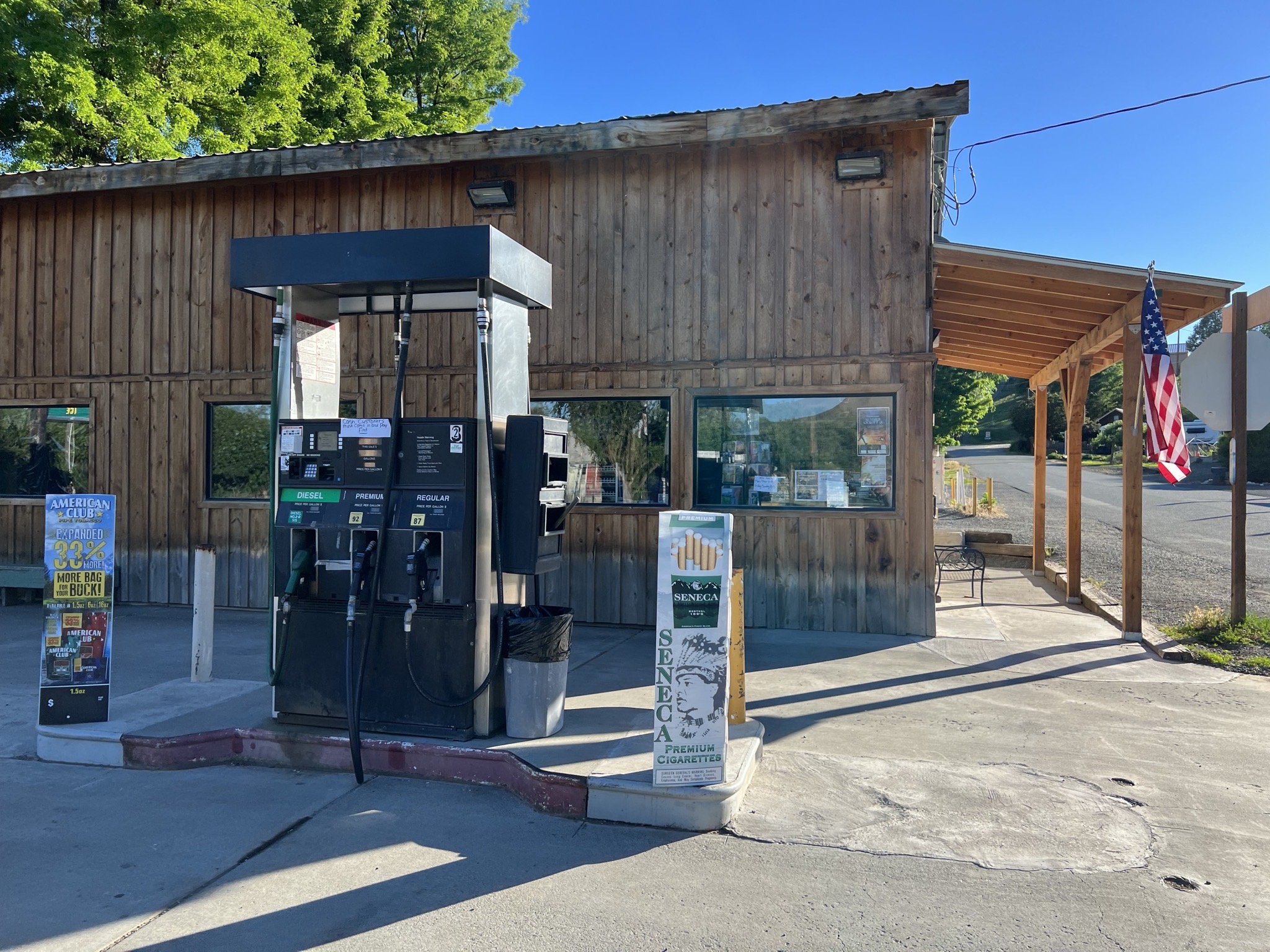 Gas pump