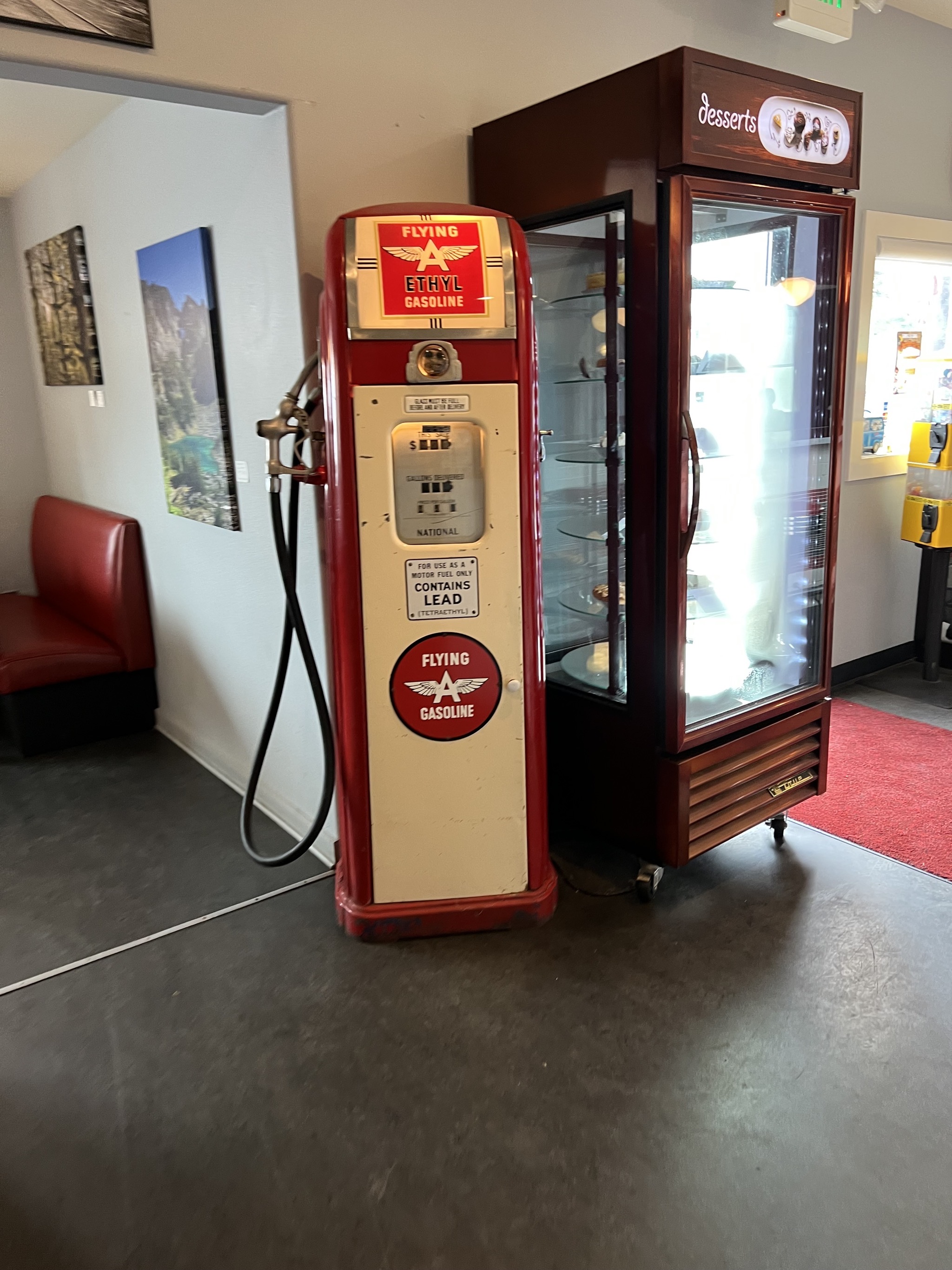 Acme Diner