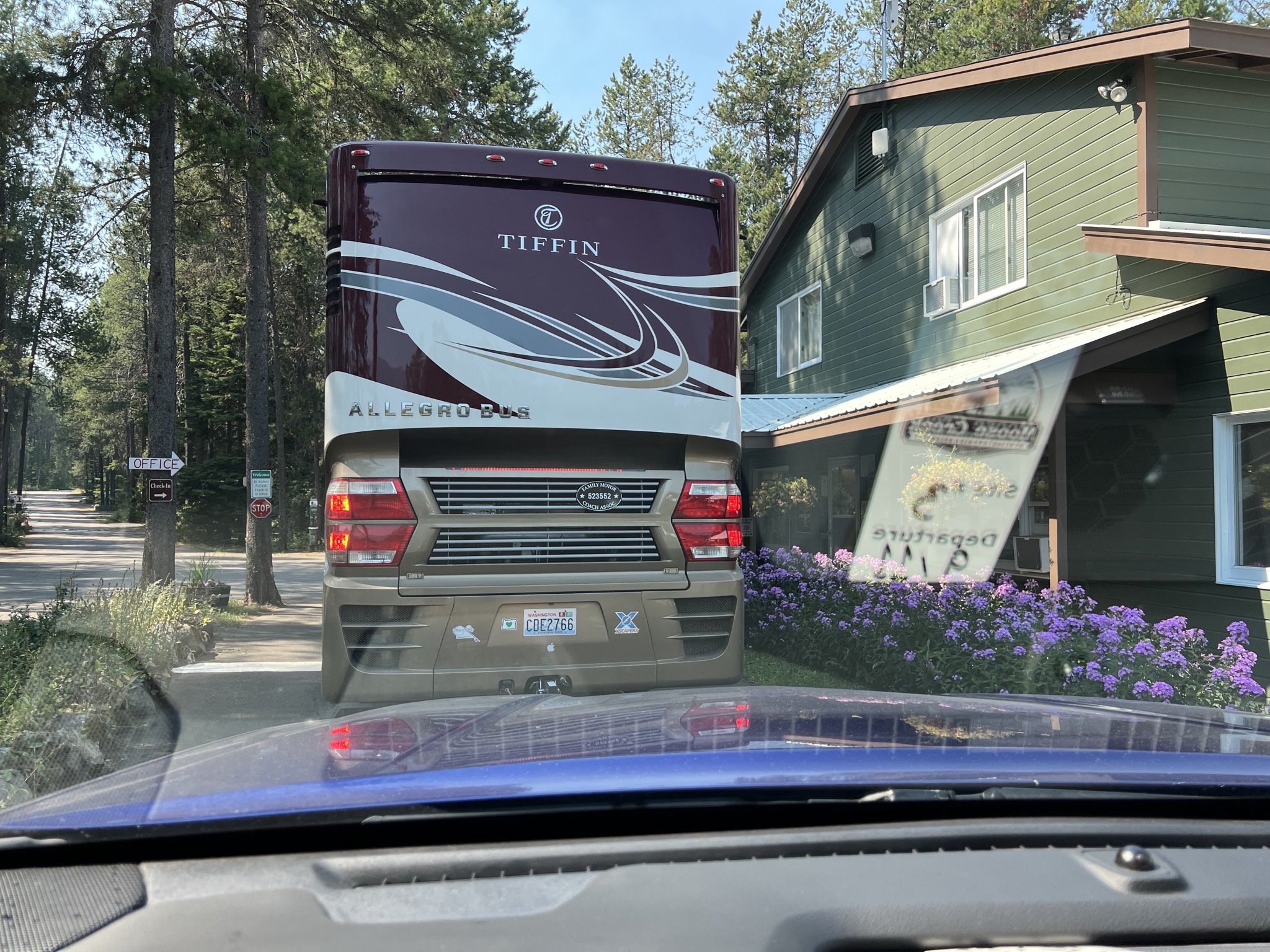 Unhooked truck