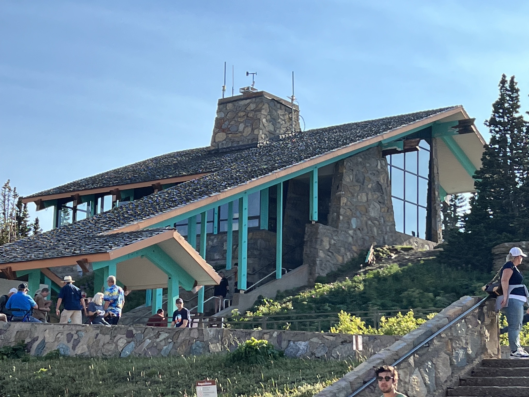 Logan Pass visitor center