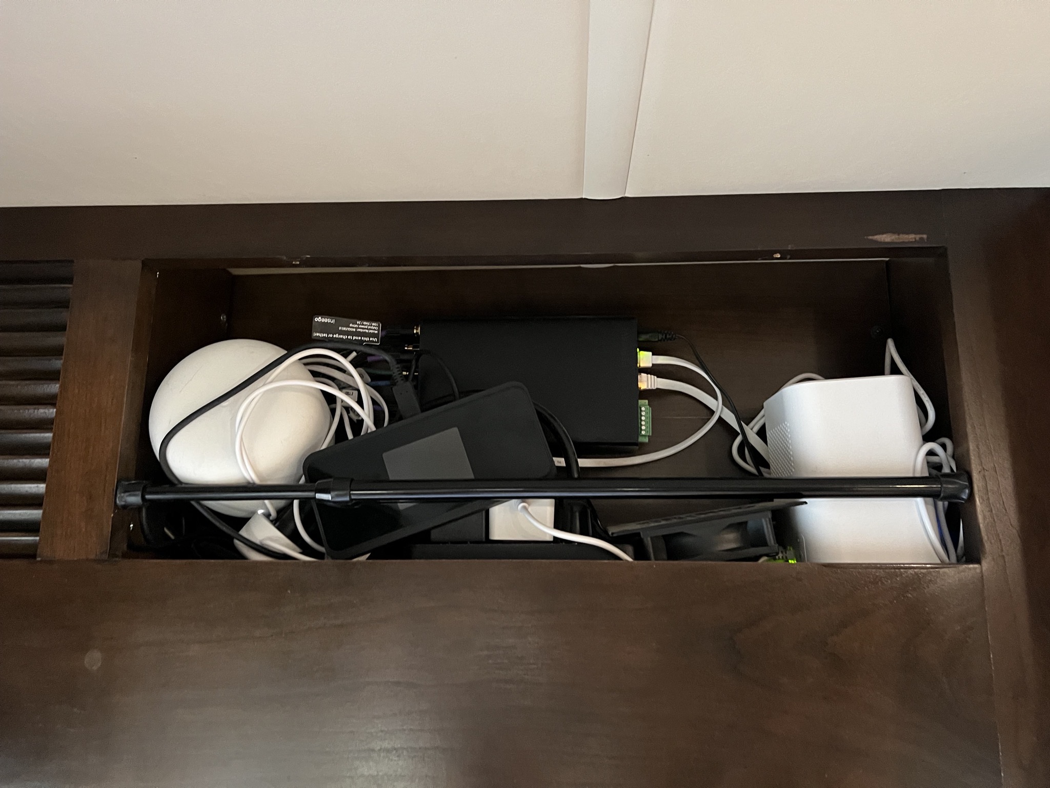 Internet cupboard