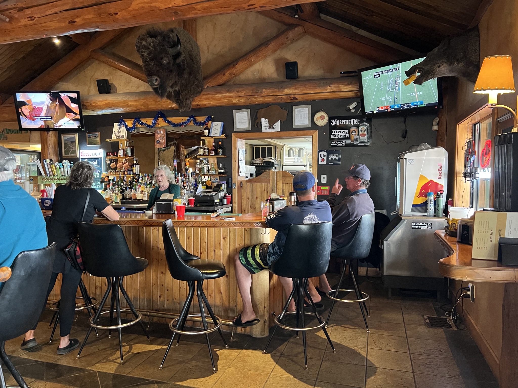 Woody's Country Store