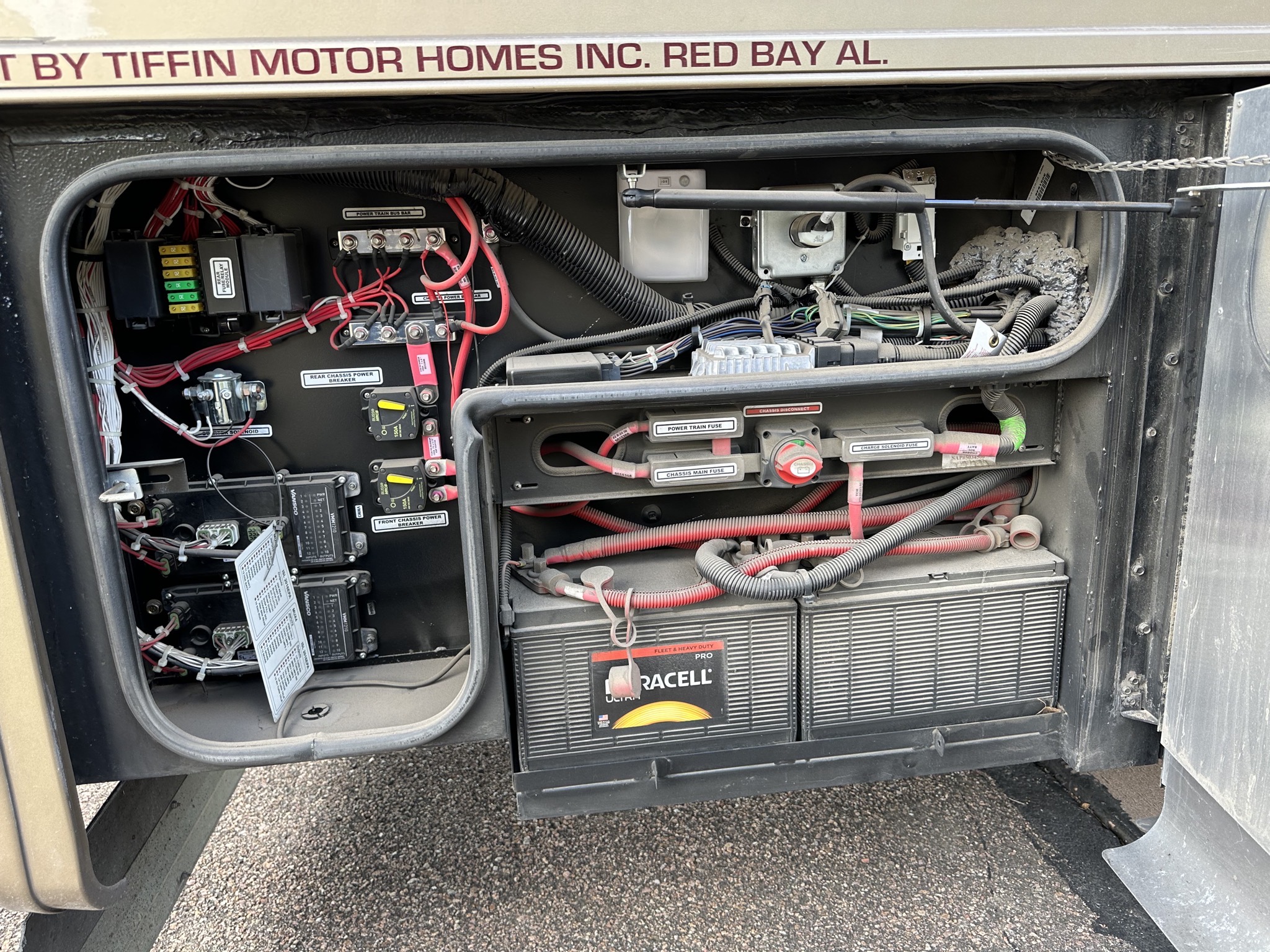 Chassis compartment