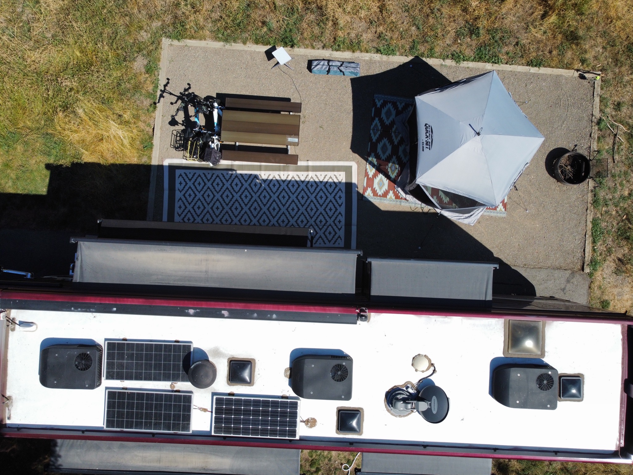 Bikes, gazebo, solar