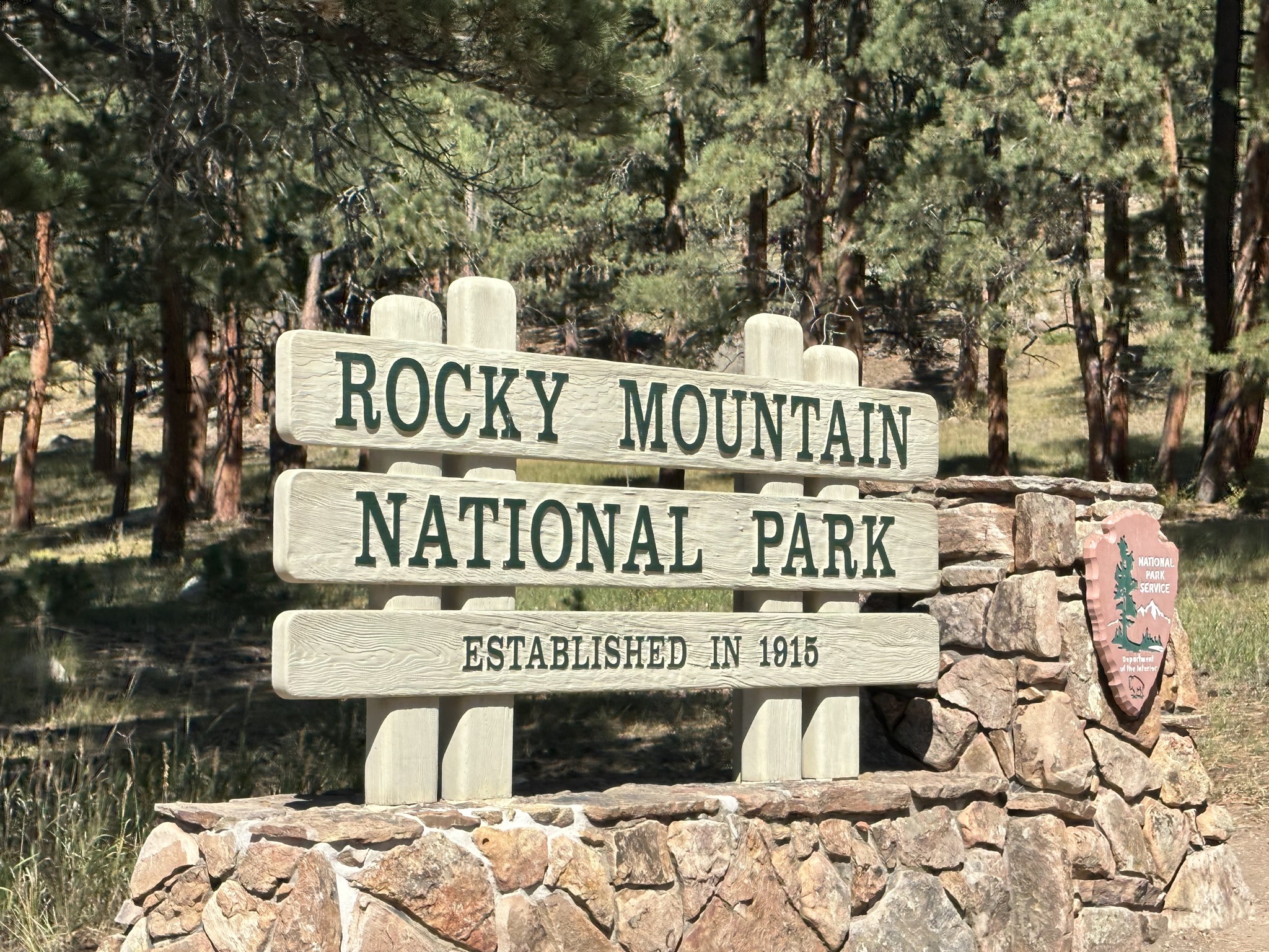 Entrance sign