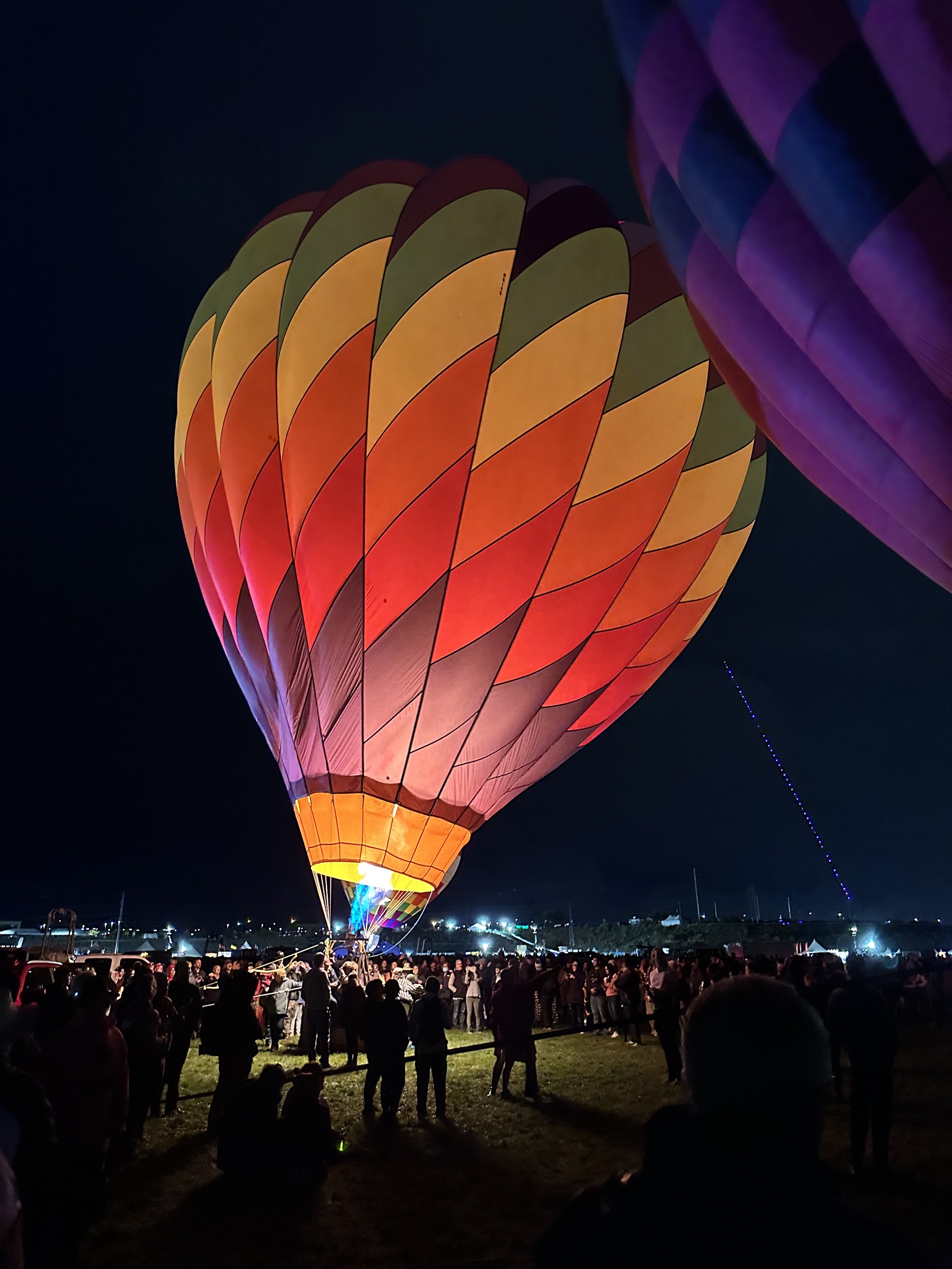 Balloon glows