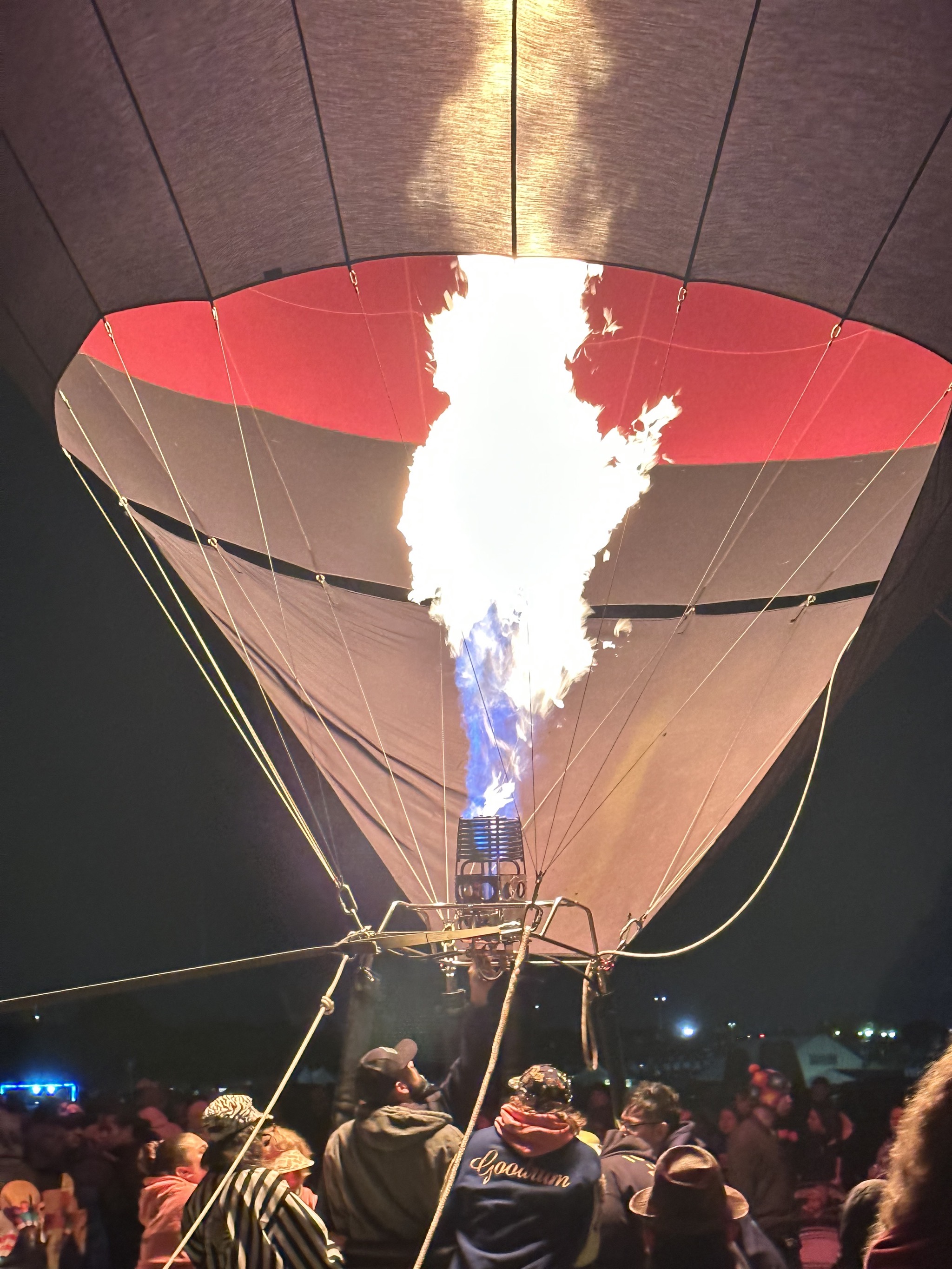 Balloon glows
