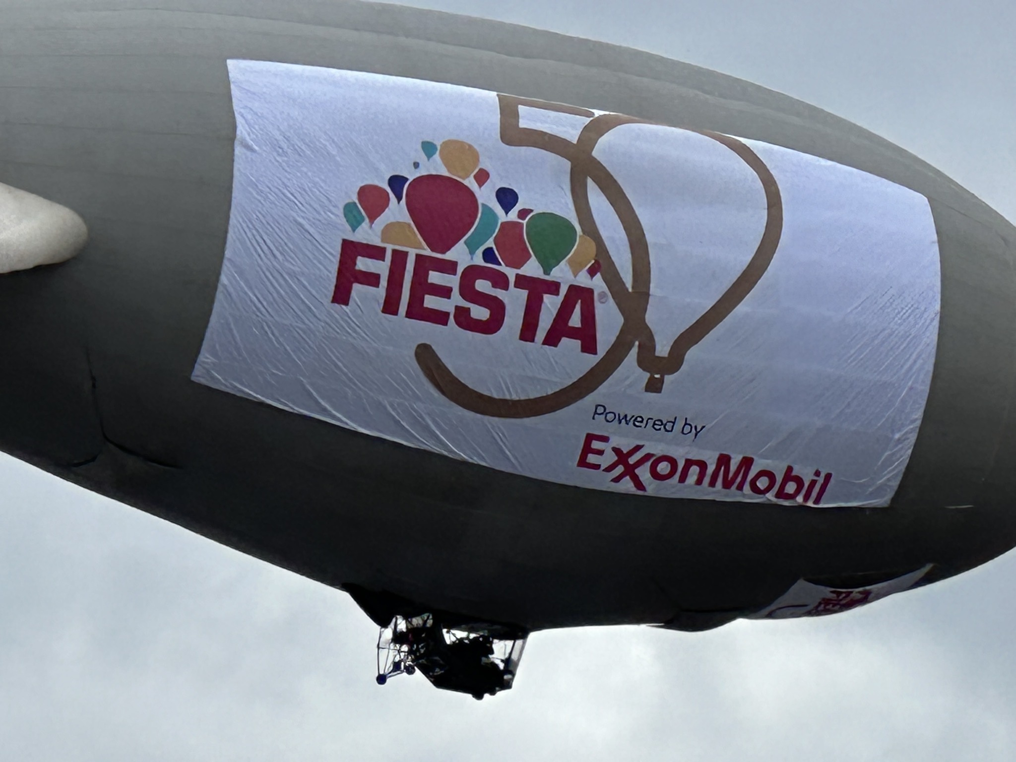 Blimp balloon