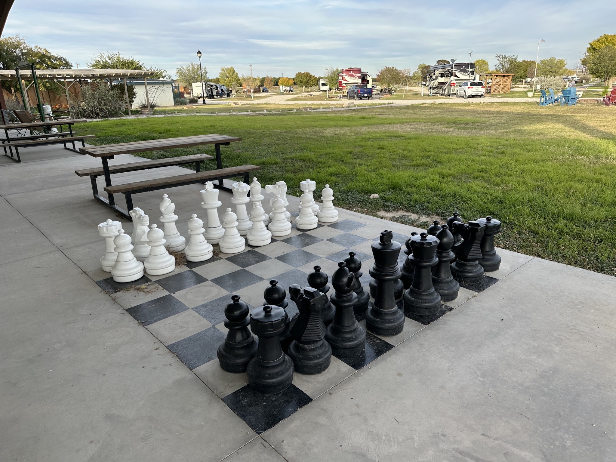 Giant chess