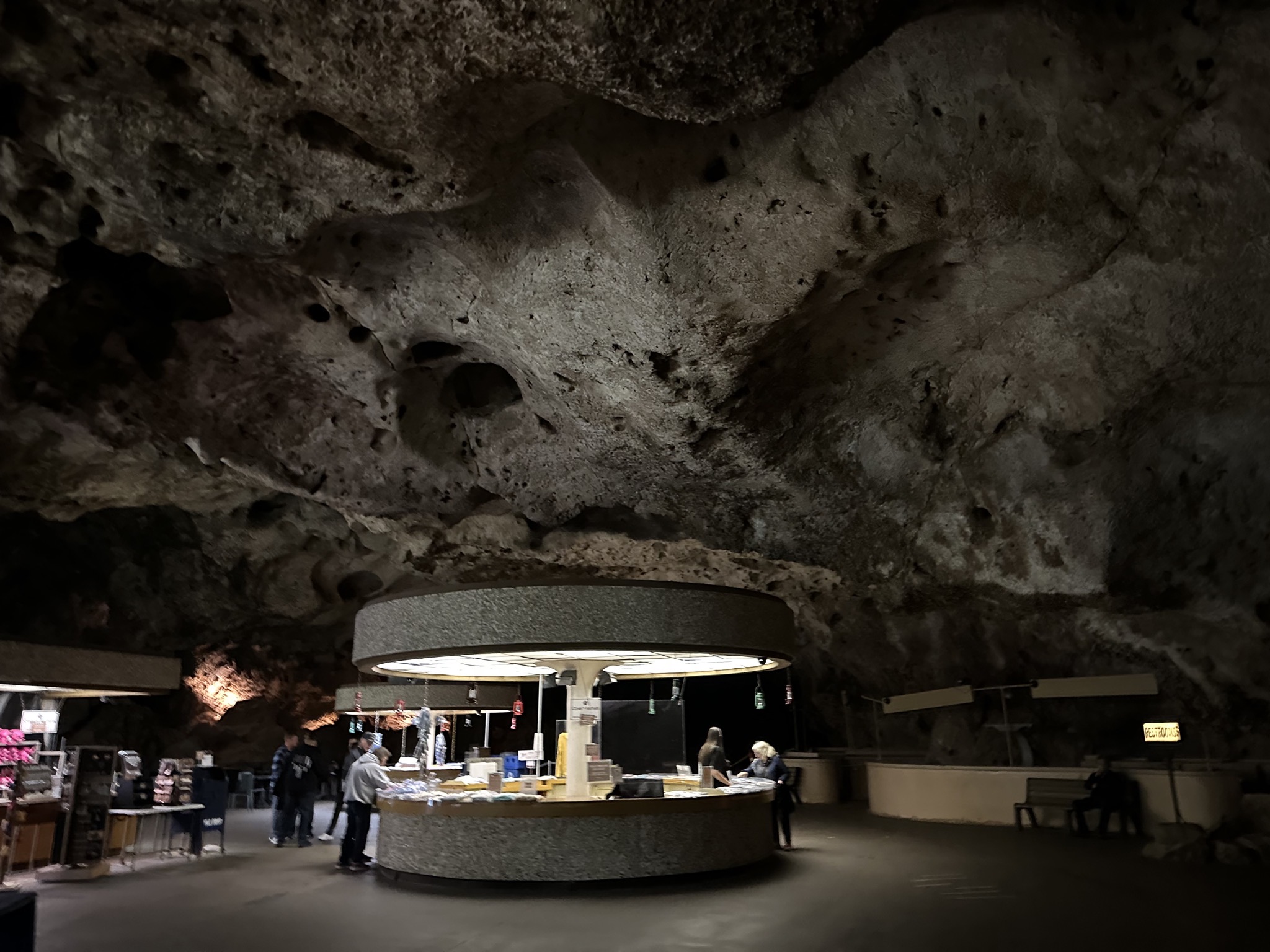 Underground rest area