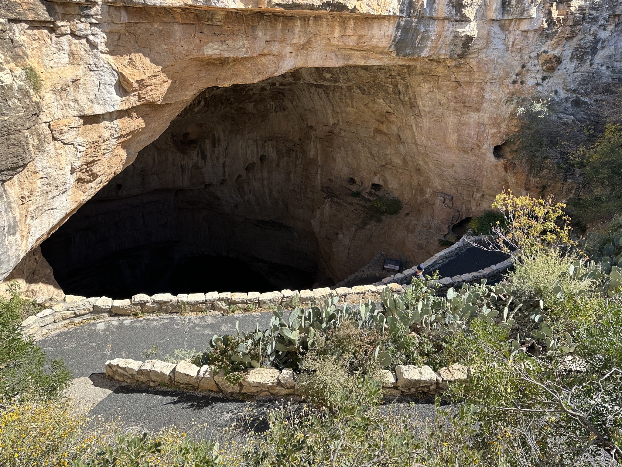 Path to natural entrance