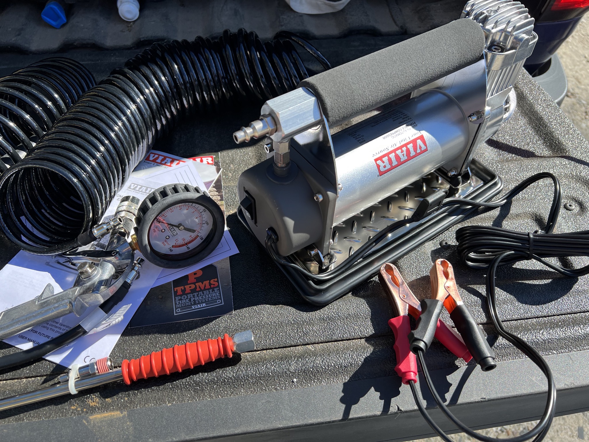 VIAIR tire inflator