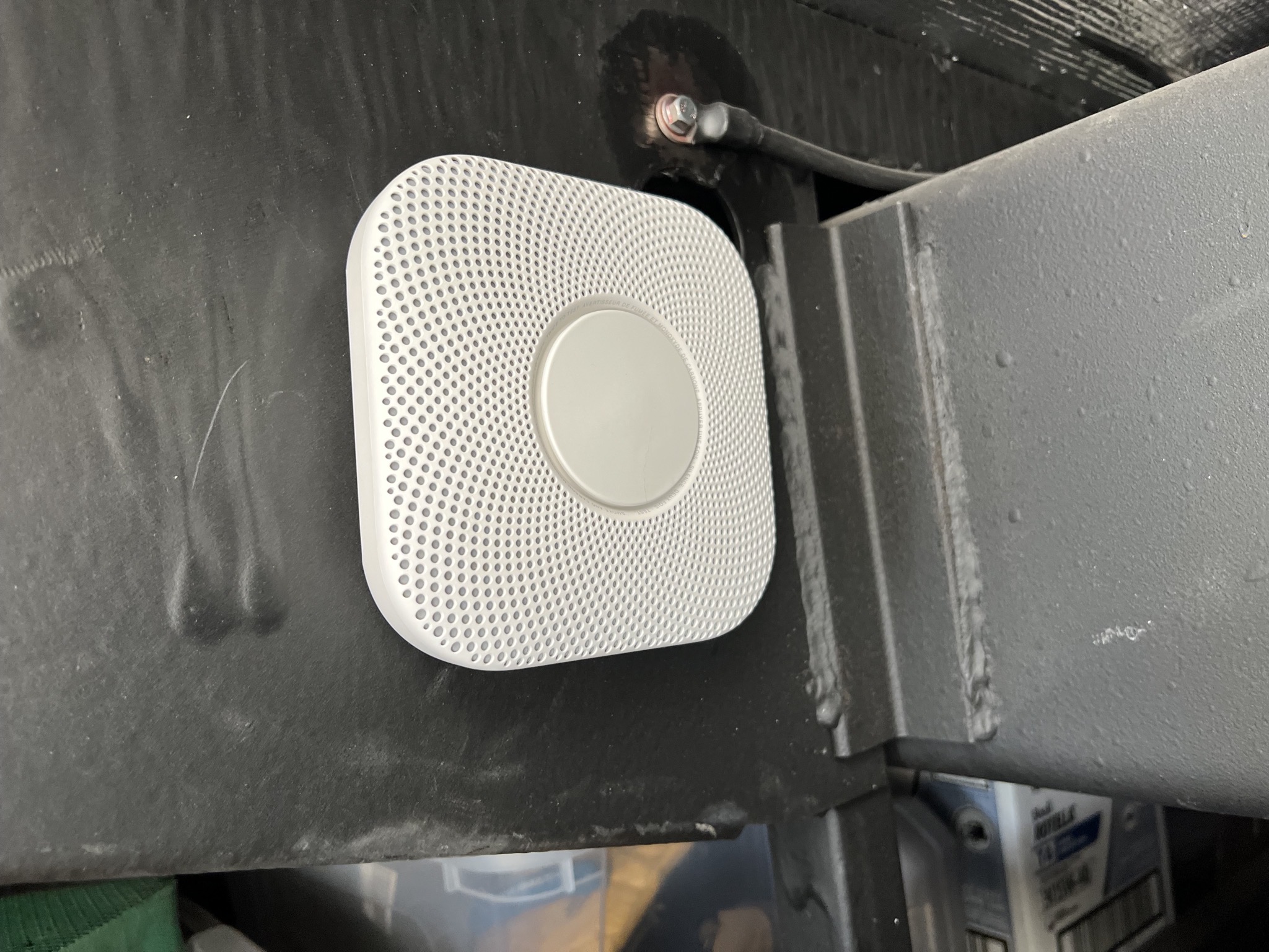Smoke and carbon monoxide detector